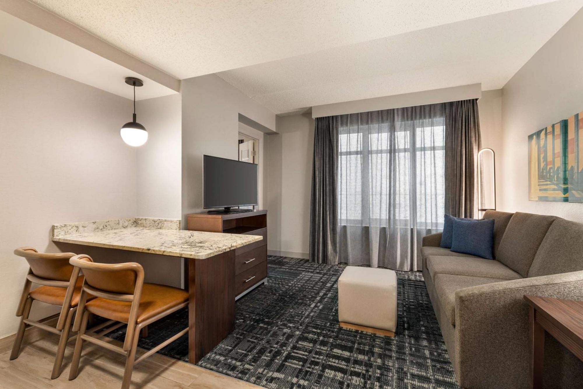 Large King Room with Sofa Bed – Non-Smoking