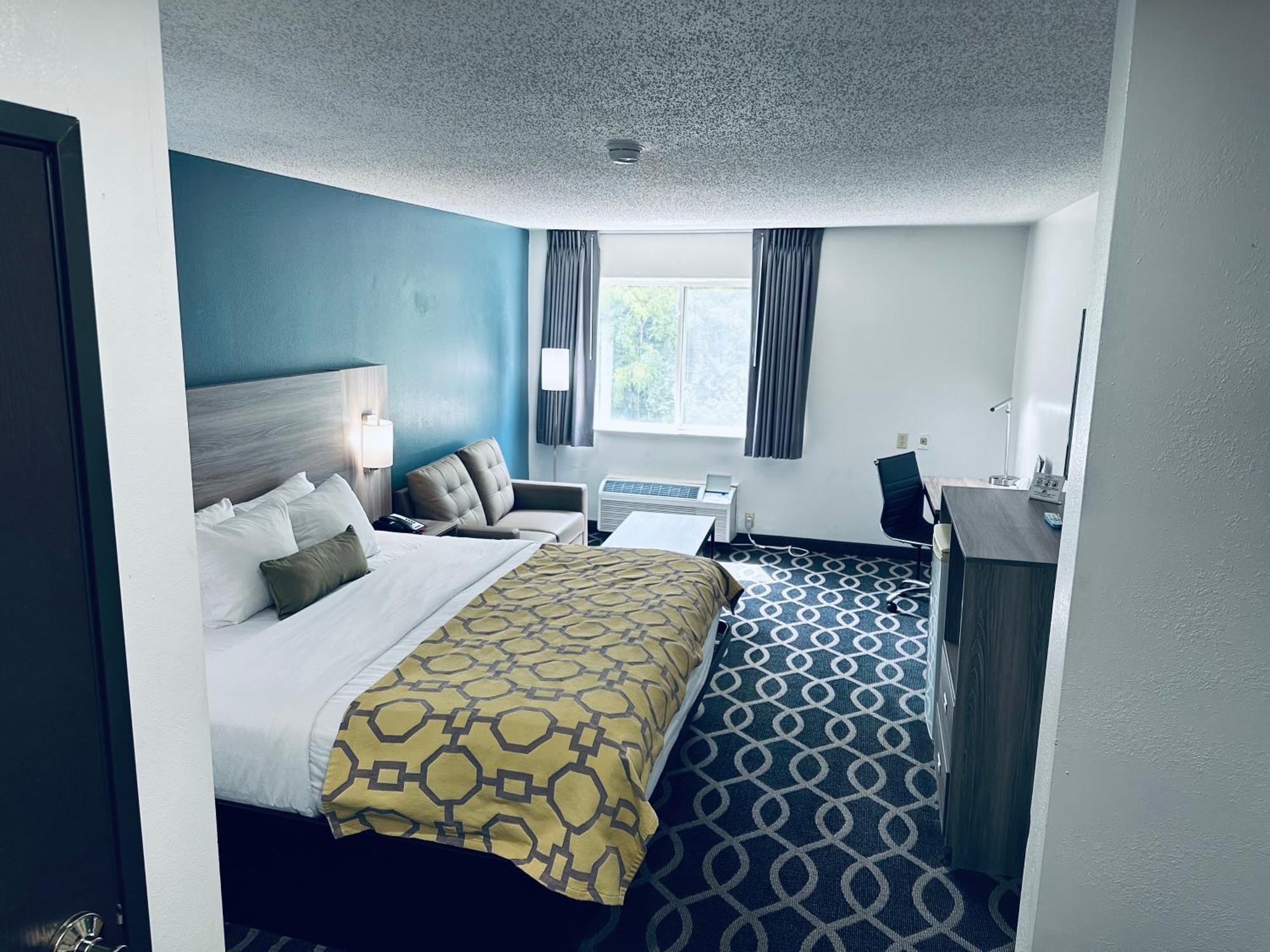 King Room - Non-Smoking,1592901691:JPEG