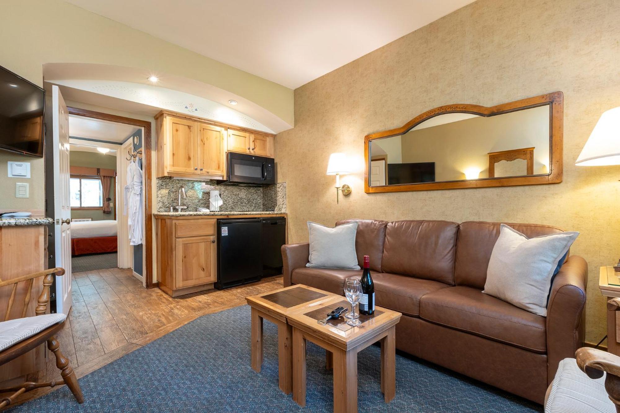 One-Bedroom Suite