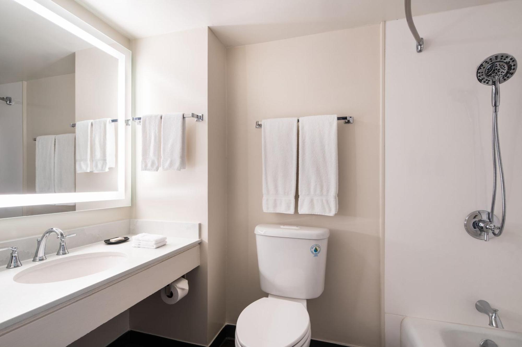 Newly Renovated Tower Standard Double,1593647128:JPEG