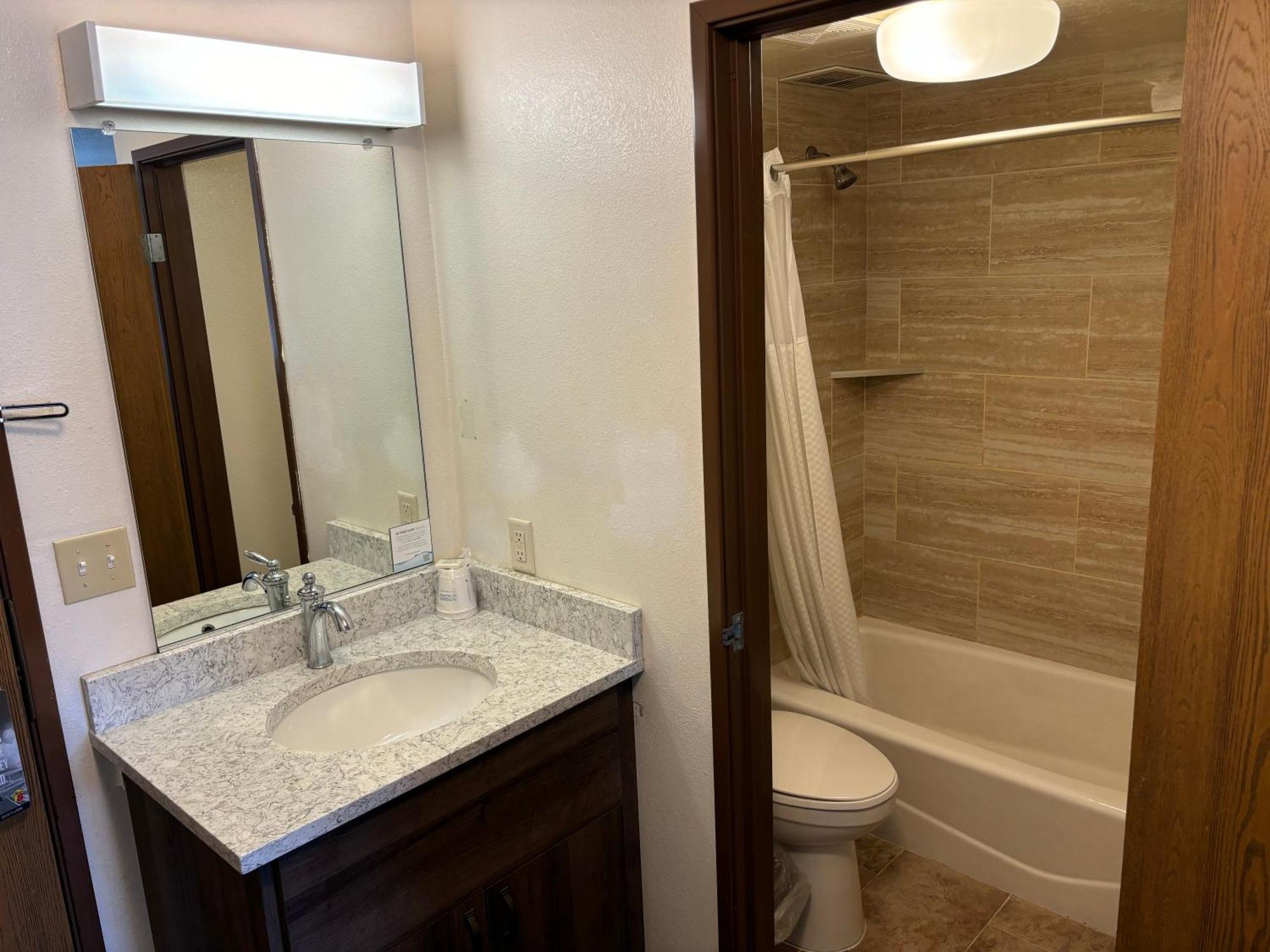 Queen Room with Two Queen Beds - Non-Smoking,1676783202:JPEG