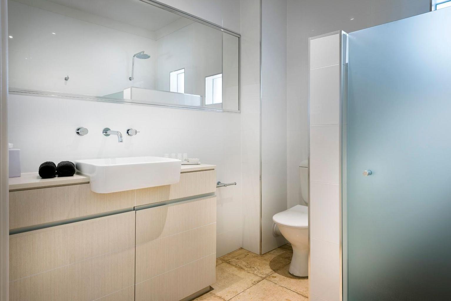 Deluxe Suite with Spa Bath,1742708468:JPEG