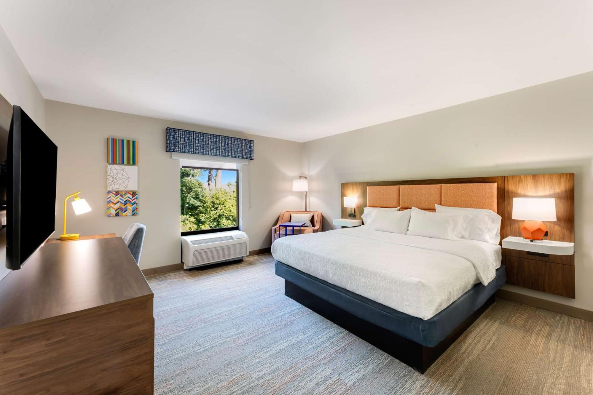 King Room with King Bed - Non-Smoking,1602337787:JPEG