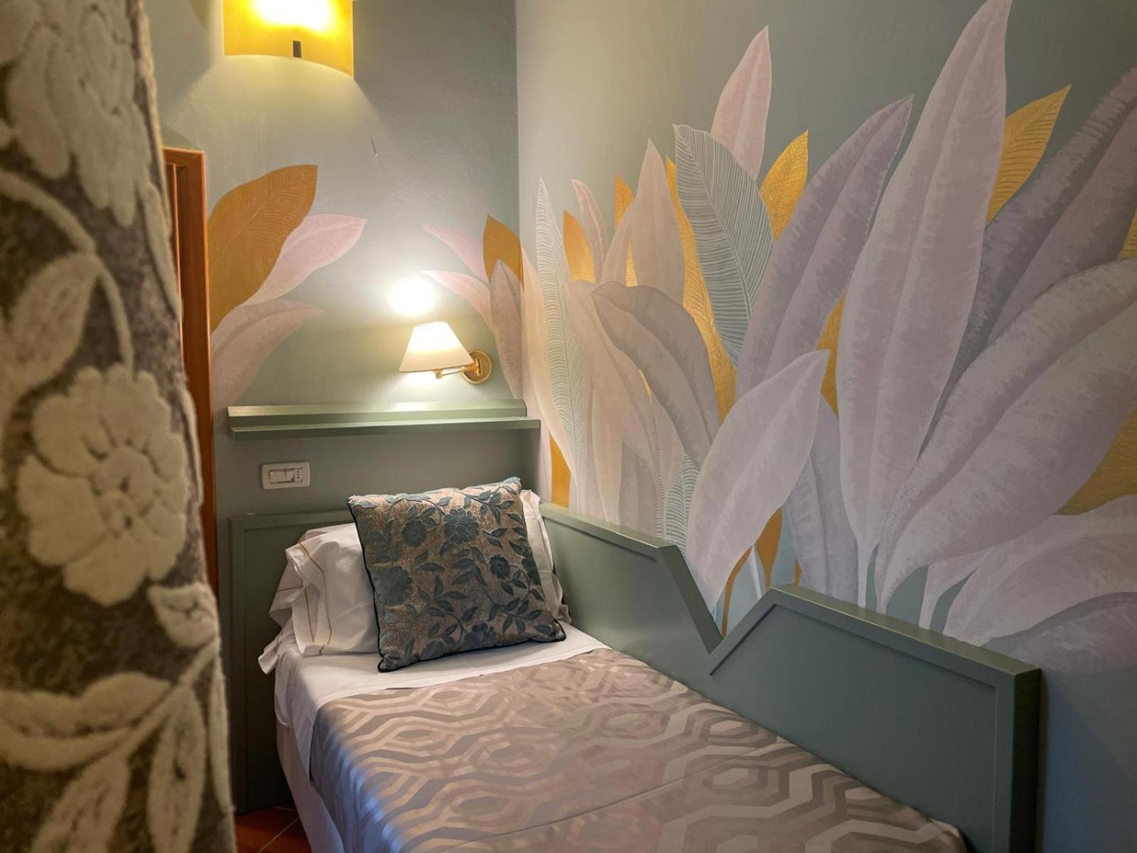 Comfort Small Single Room