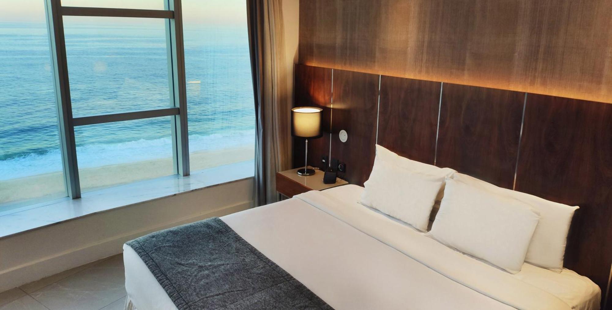 Deluxe Room with Sea View