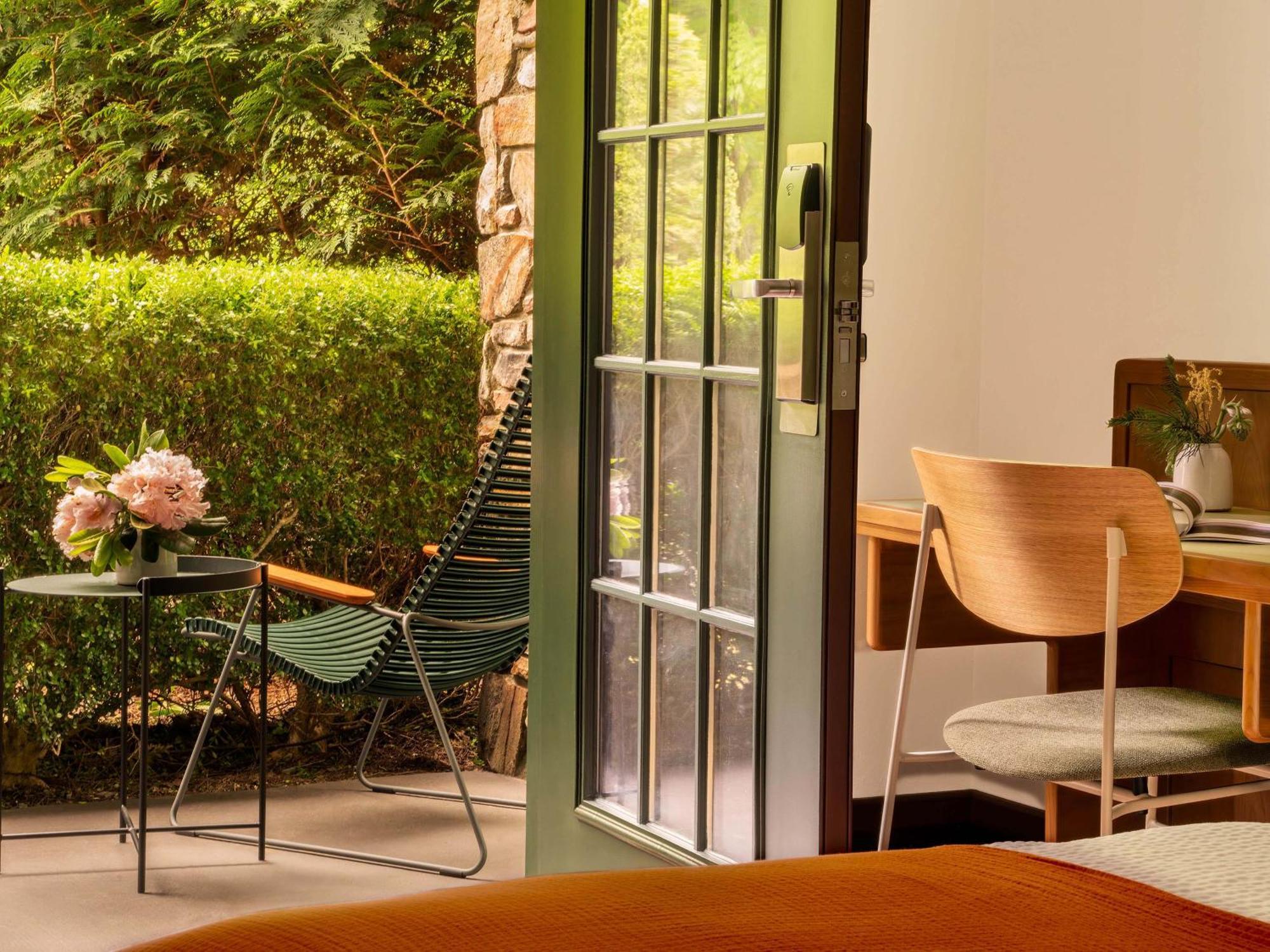 Deluxe King Room,1681748658:JPEG