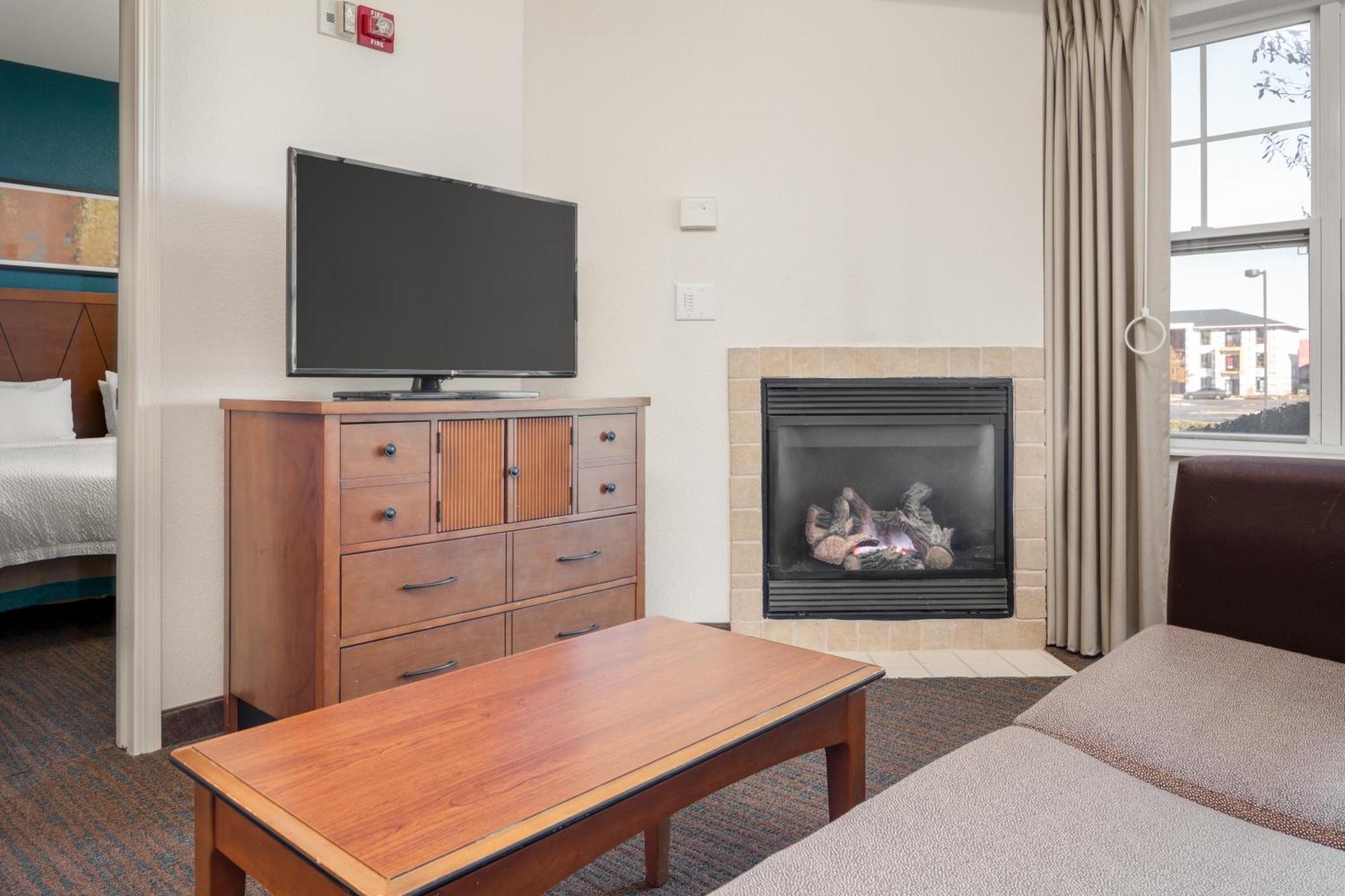 Deluxe One-Bedroom King Suite with Sofa Bed