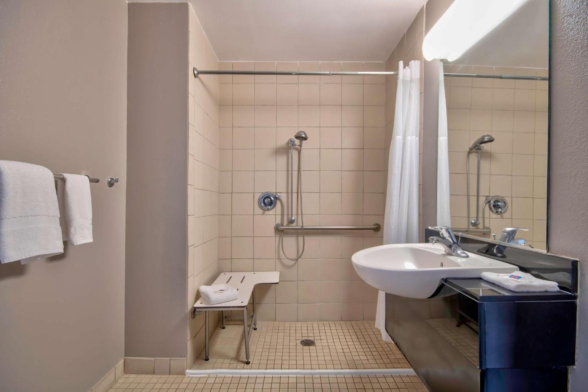 Double Room - Disability Access - Roll In Shower,1606569750:JPEG