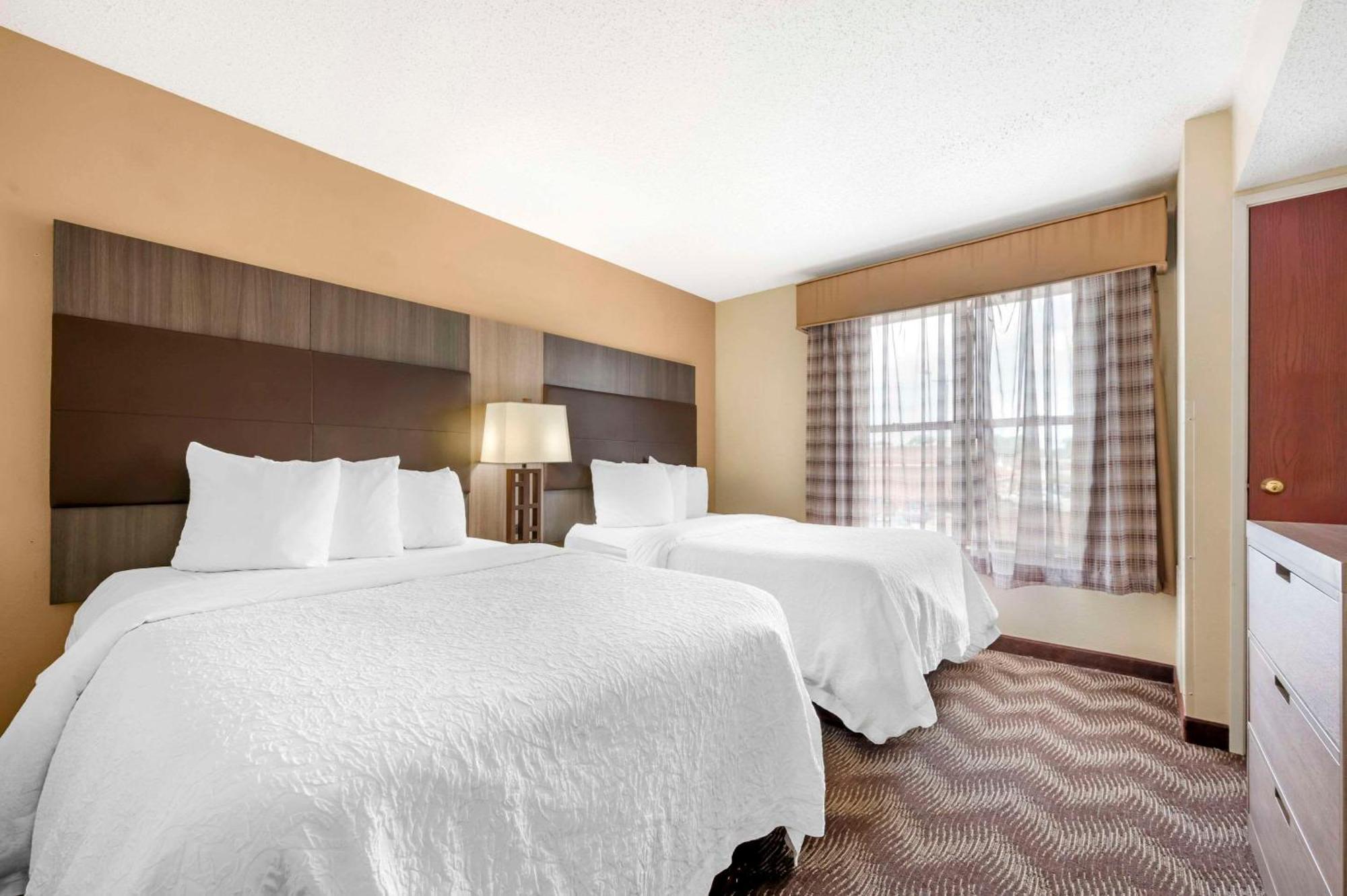 Suite with Two Double Beds - Disability Access/Non-smoking