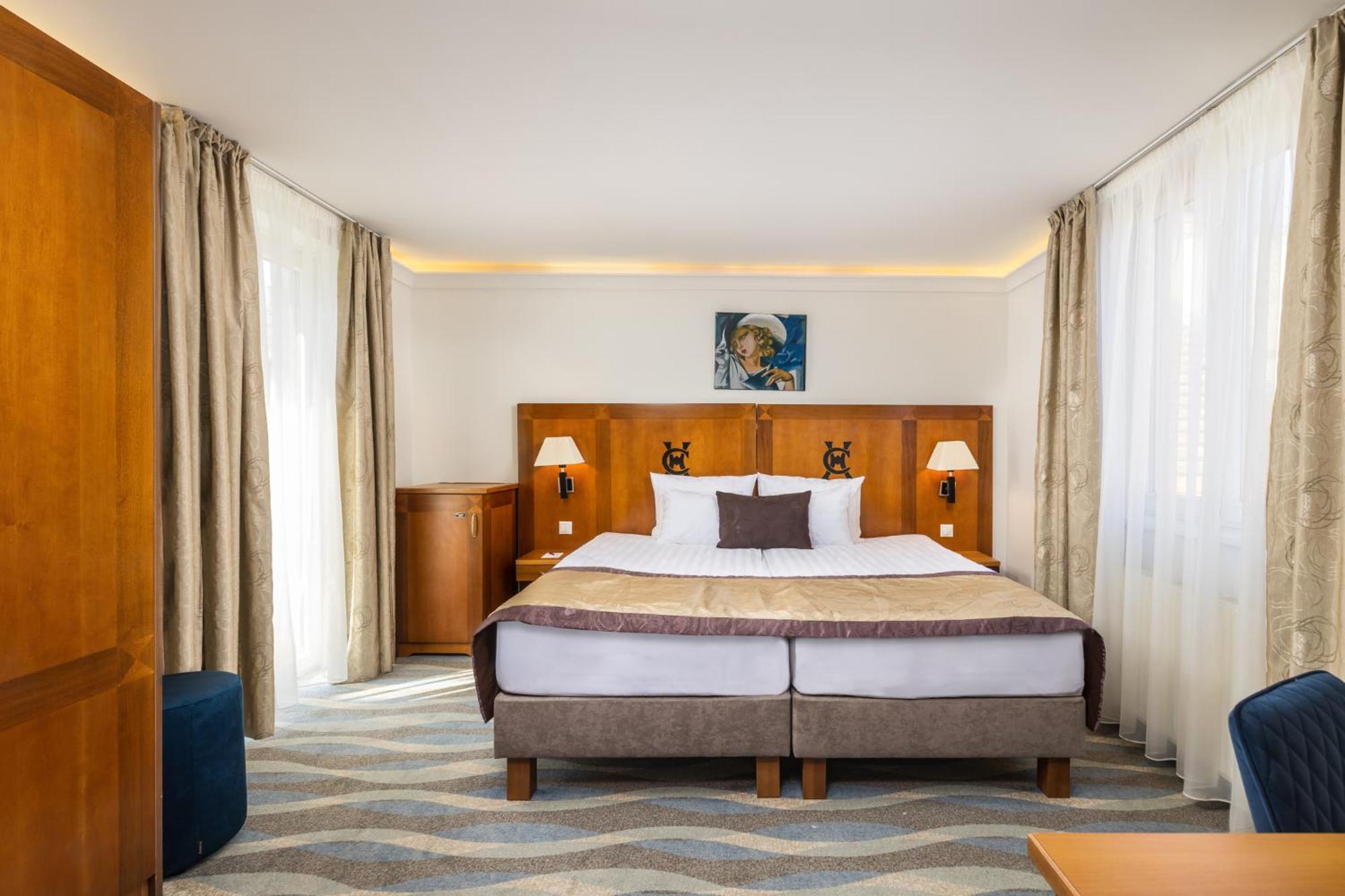 Deluxe Room with Balcony