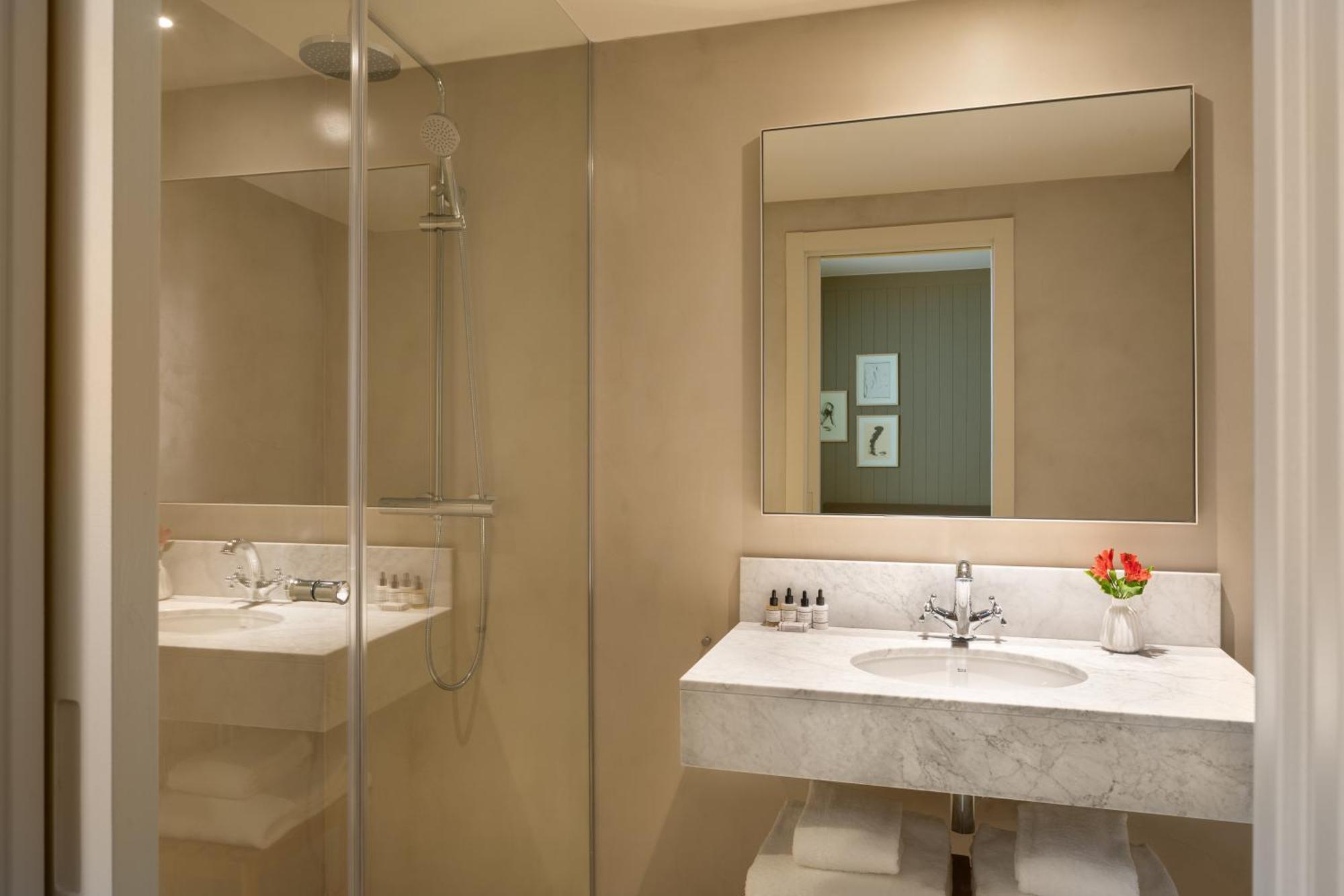 Design Double Room