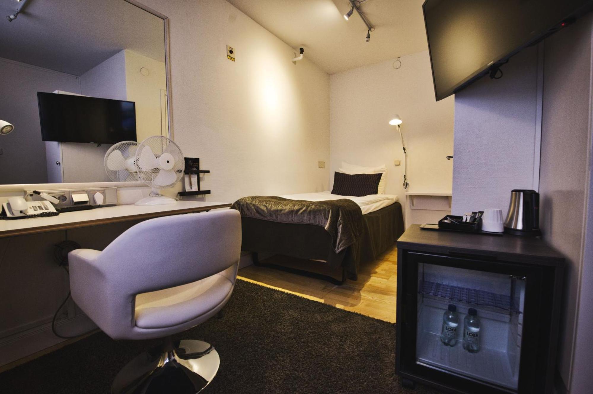 Cabin Room (Without Windows)