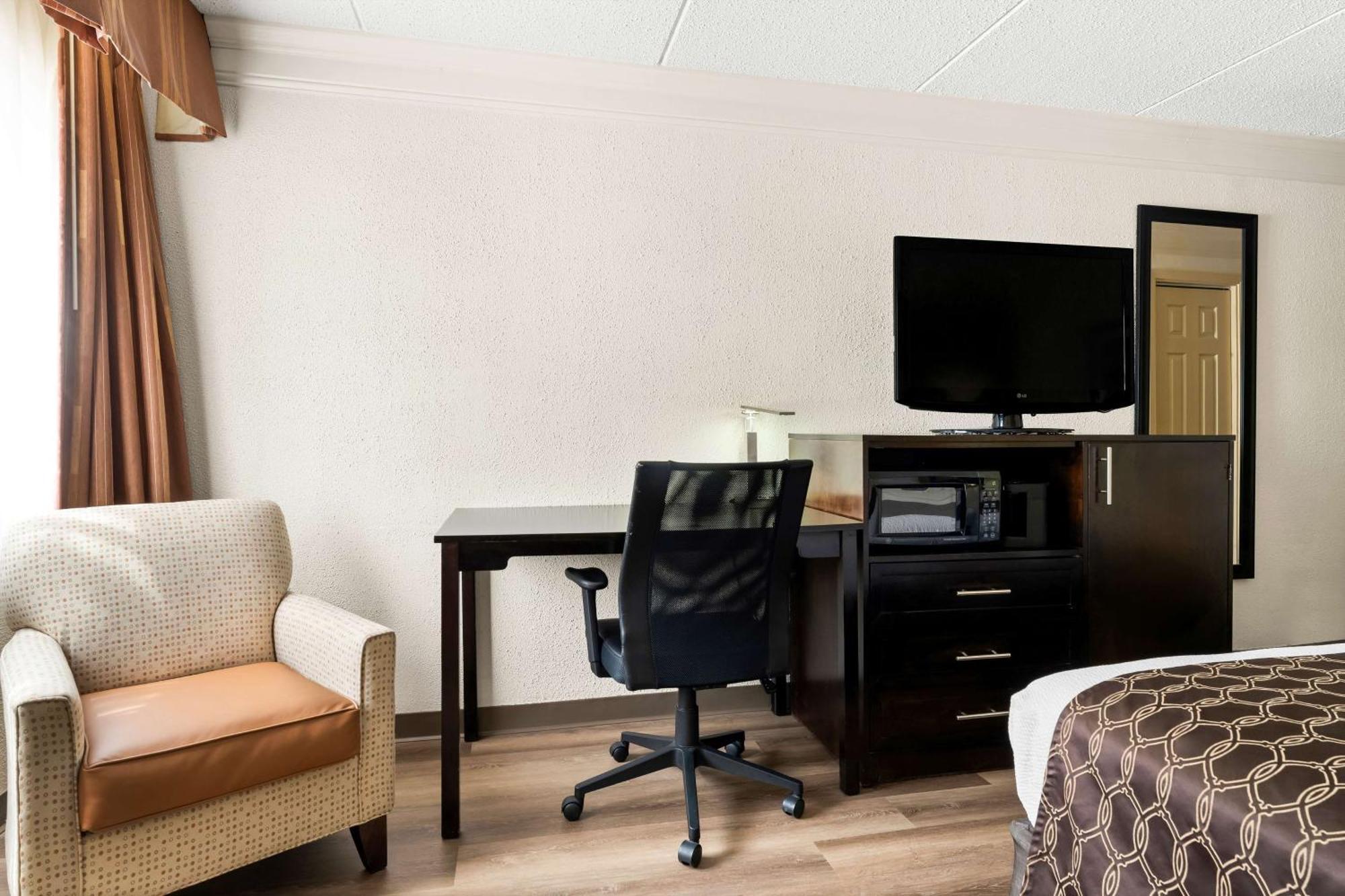 King Room with Roll-in Shower - Disability Access/Non-Smoking,1610226805:JPEG