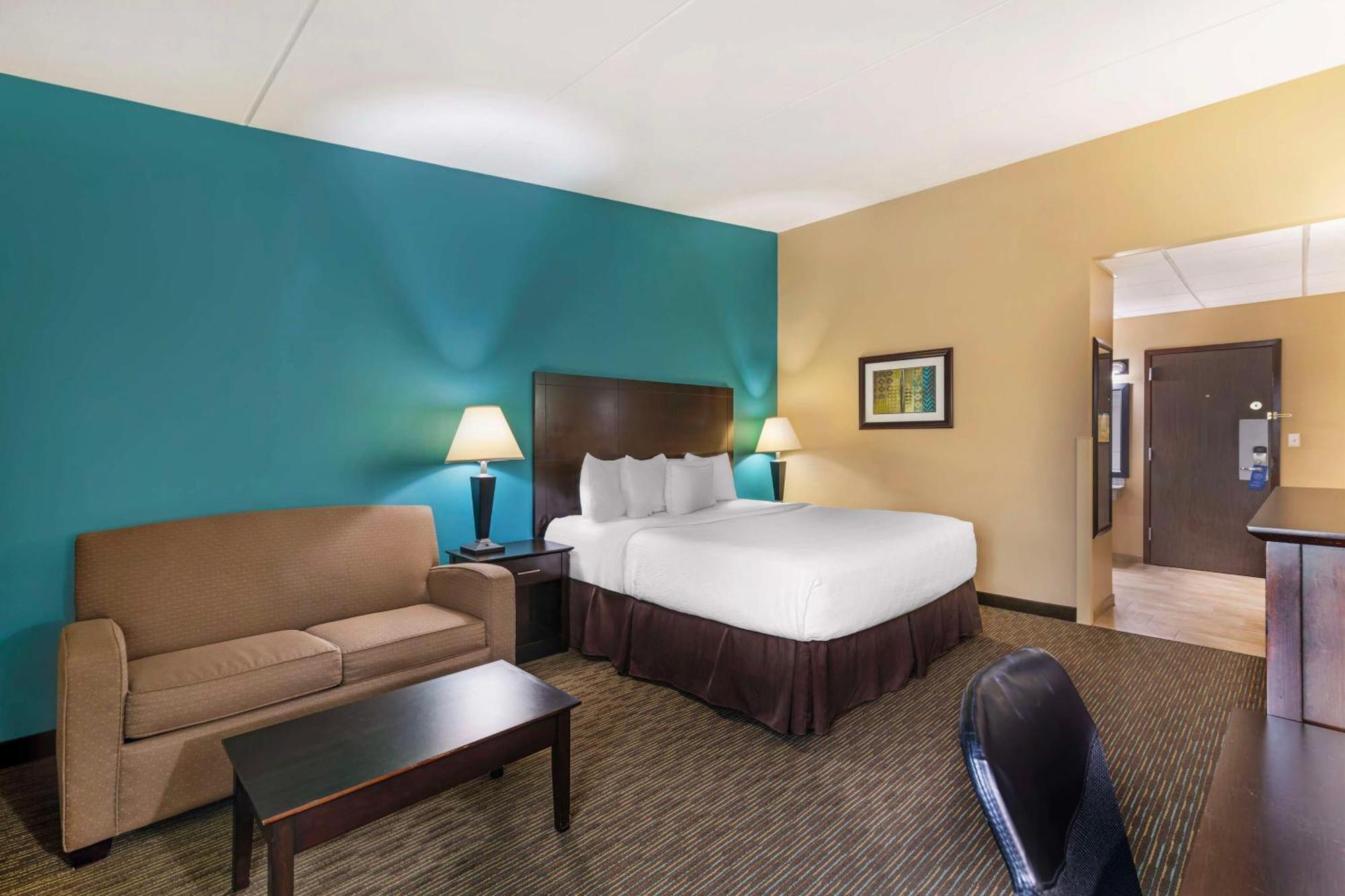 King Room with Sofa Bed,1610229324:JPEG