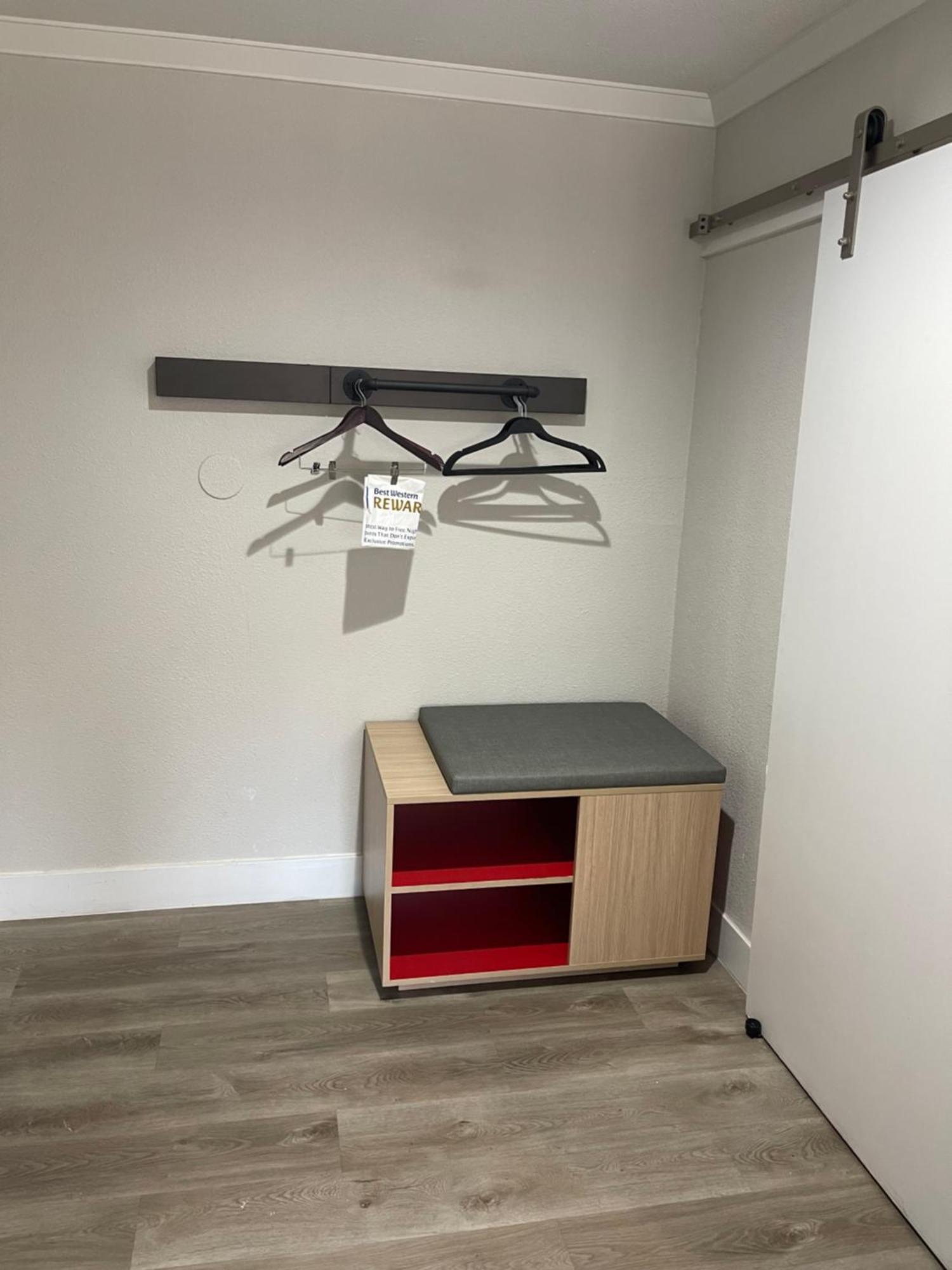 King Room with Roll-In Shower - Disability Access