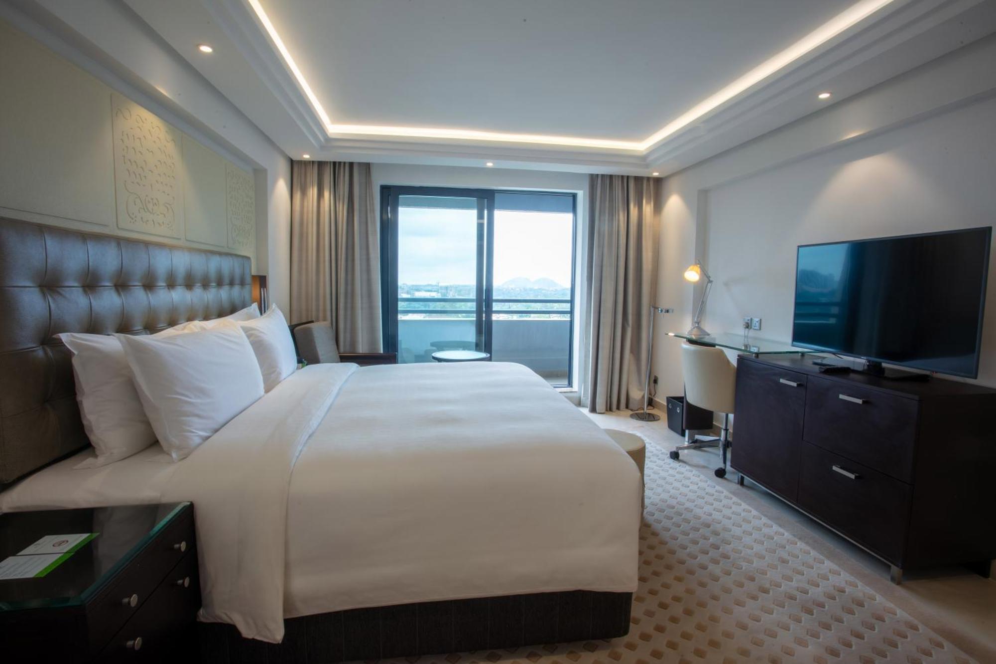 Premium King Room,1611123315:JPEG
