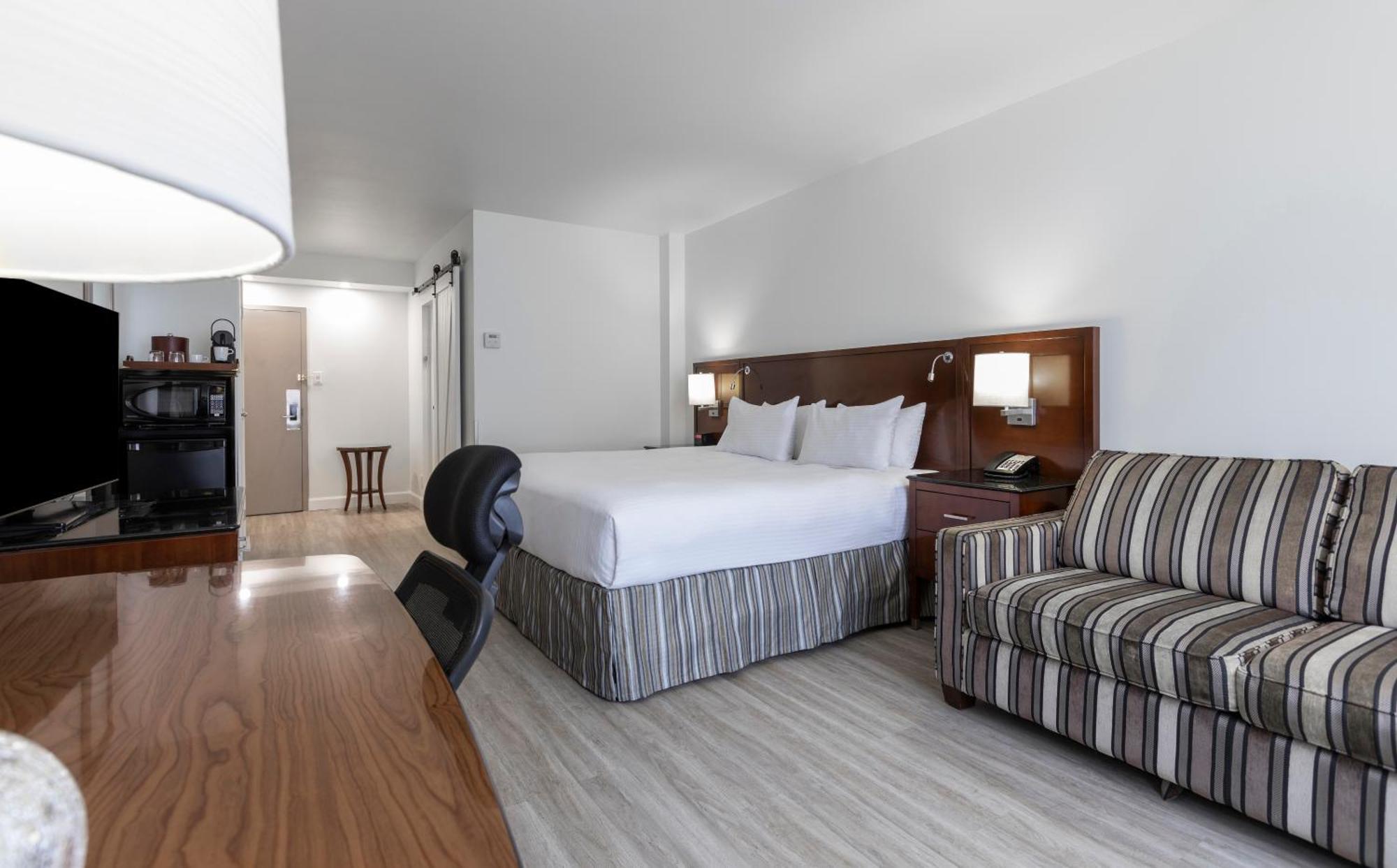 Executive King Room