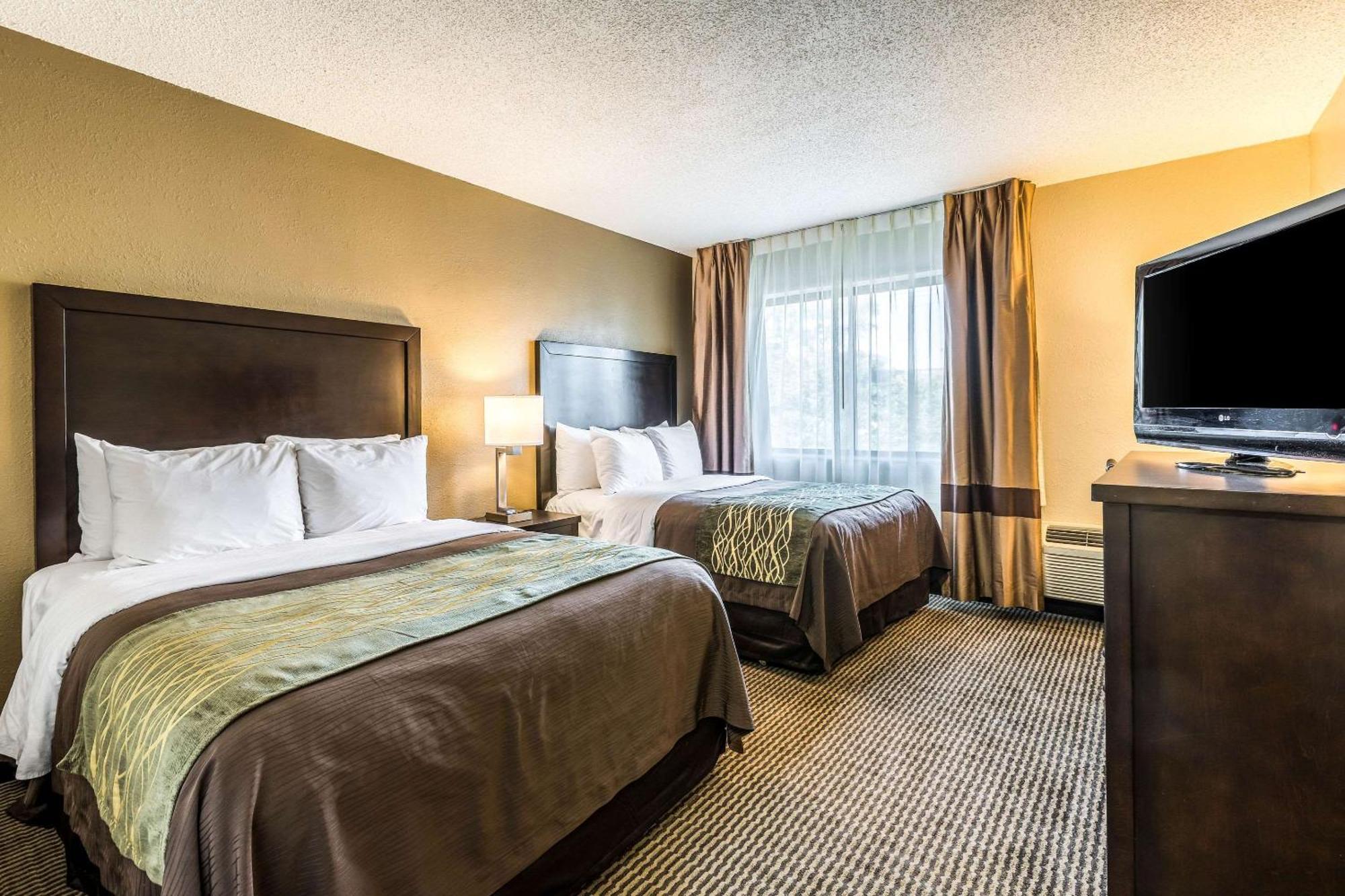 Double Room with Two Double Beds - Non-Smoking,1612958902:JPEG