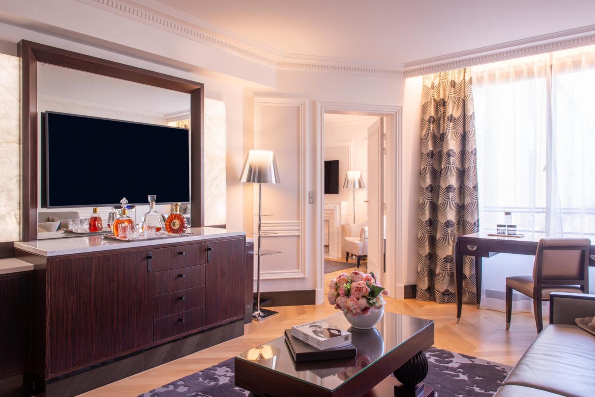 Deluxe Suite,1616873117:JPEG