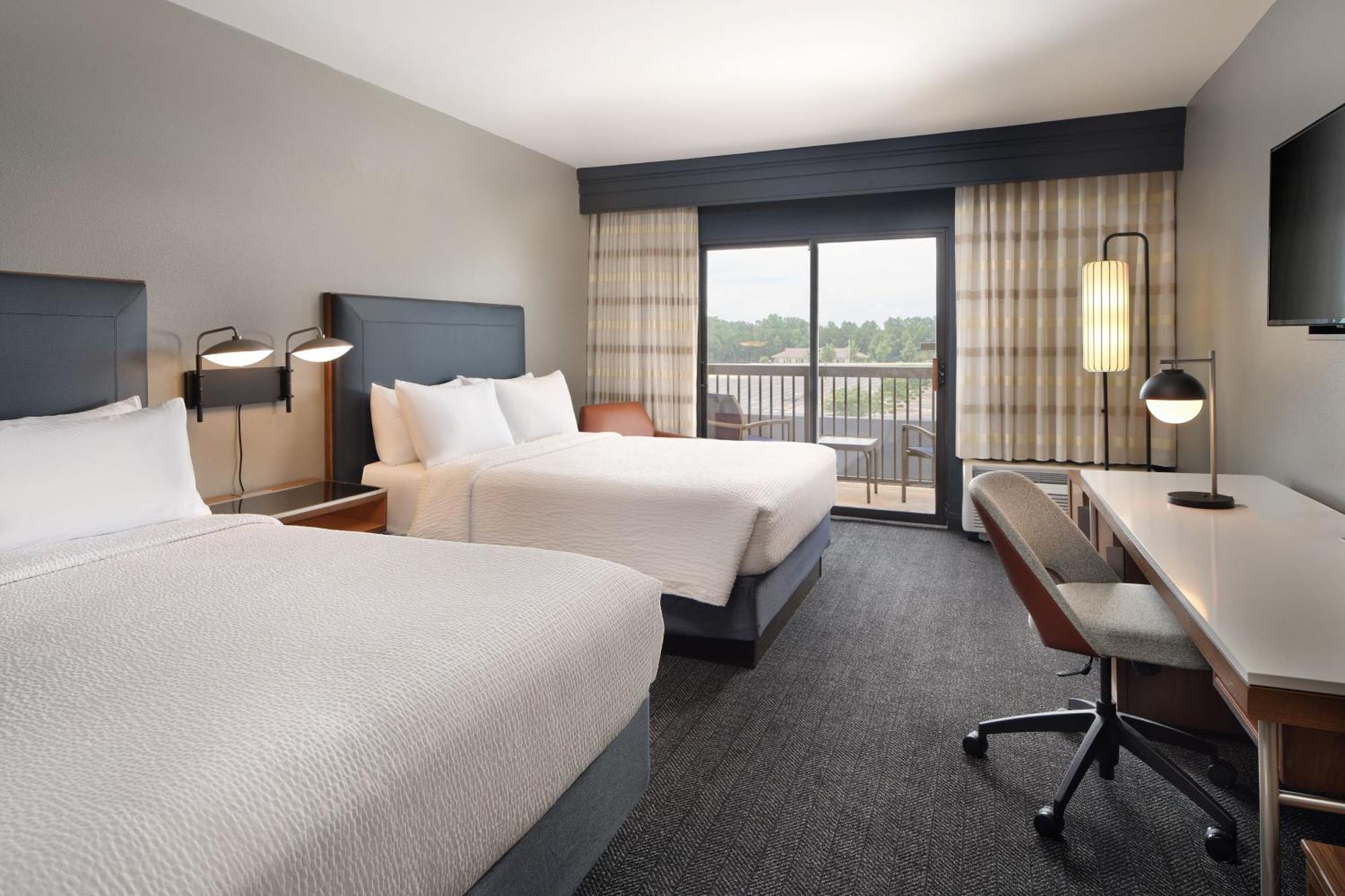 Queen Room with Two Queen Beds and Balcony