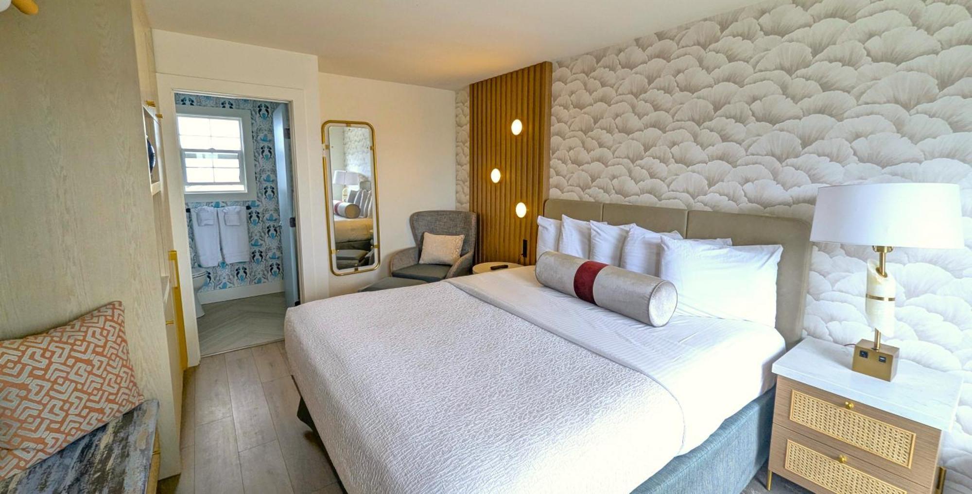 King Room,1616884848:JPEG