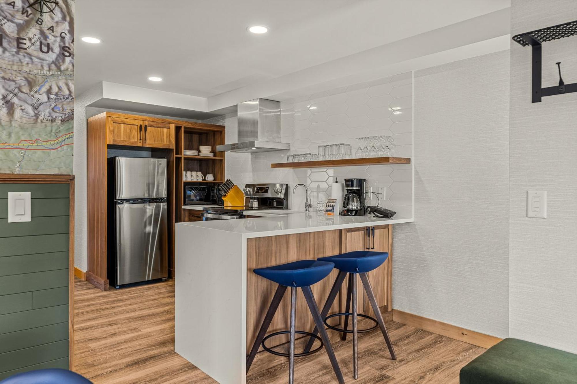 Three-Bedroom Apartment,1616977953:JPEG