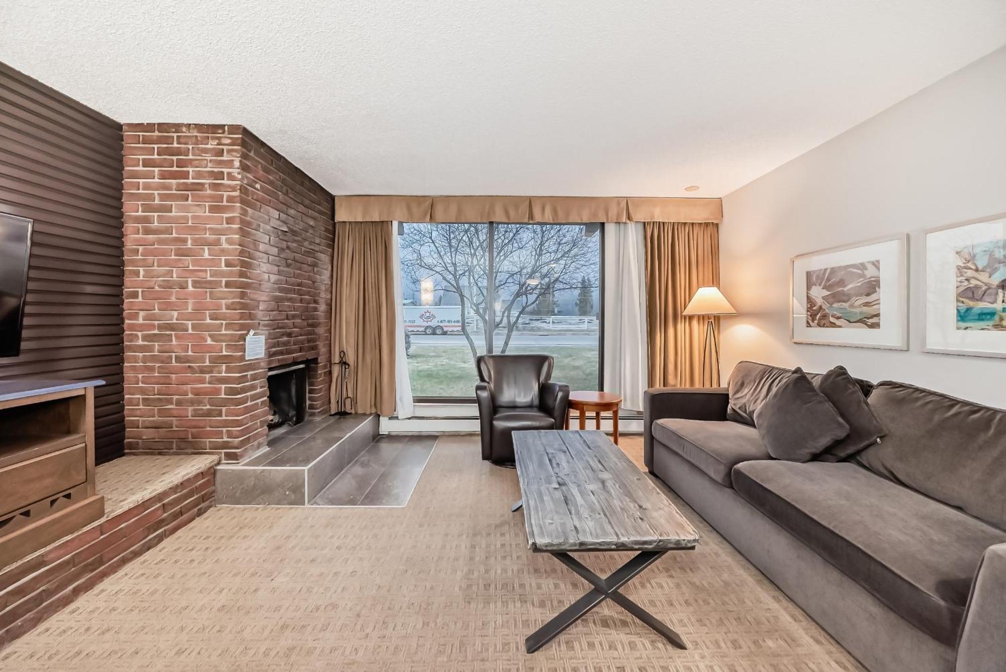 Queen Suite
