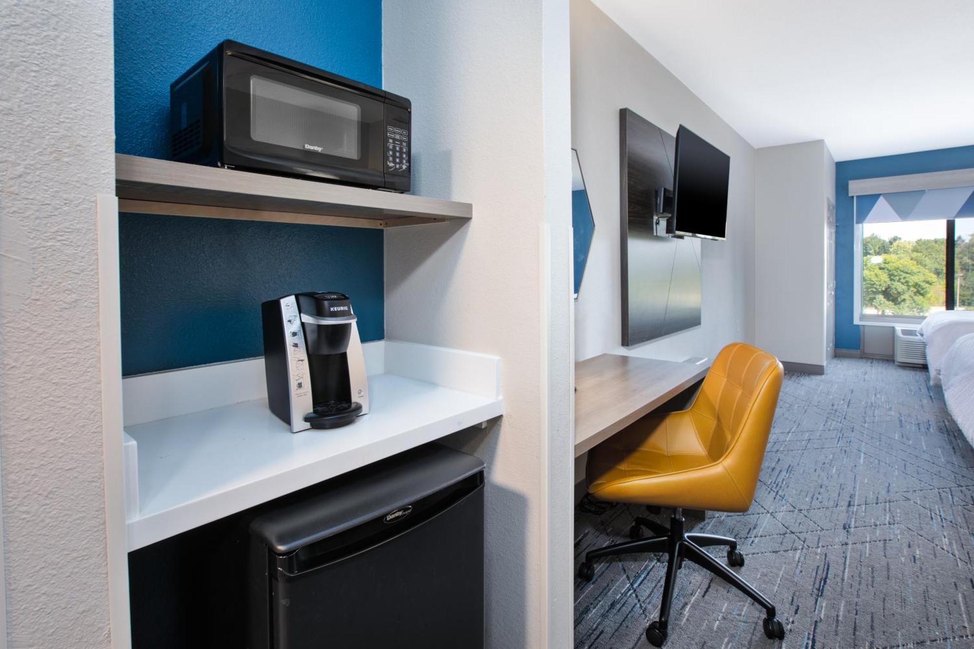 Standard King Room