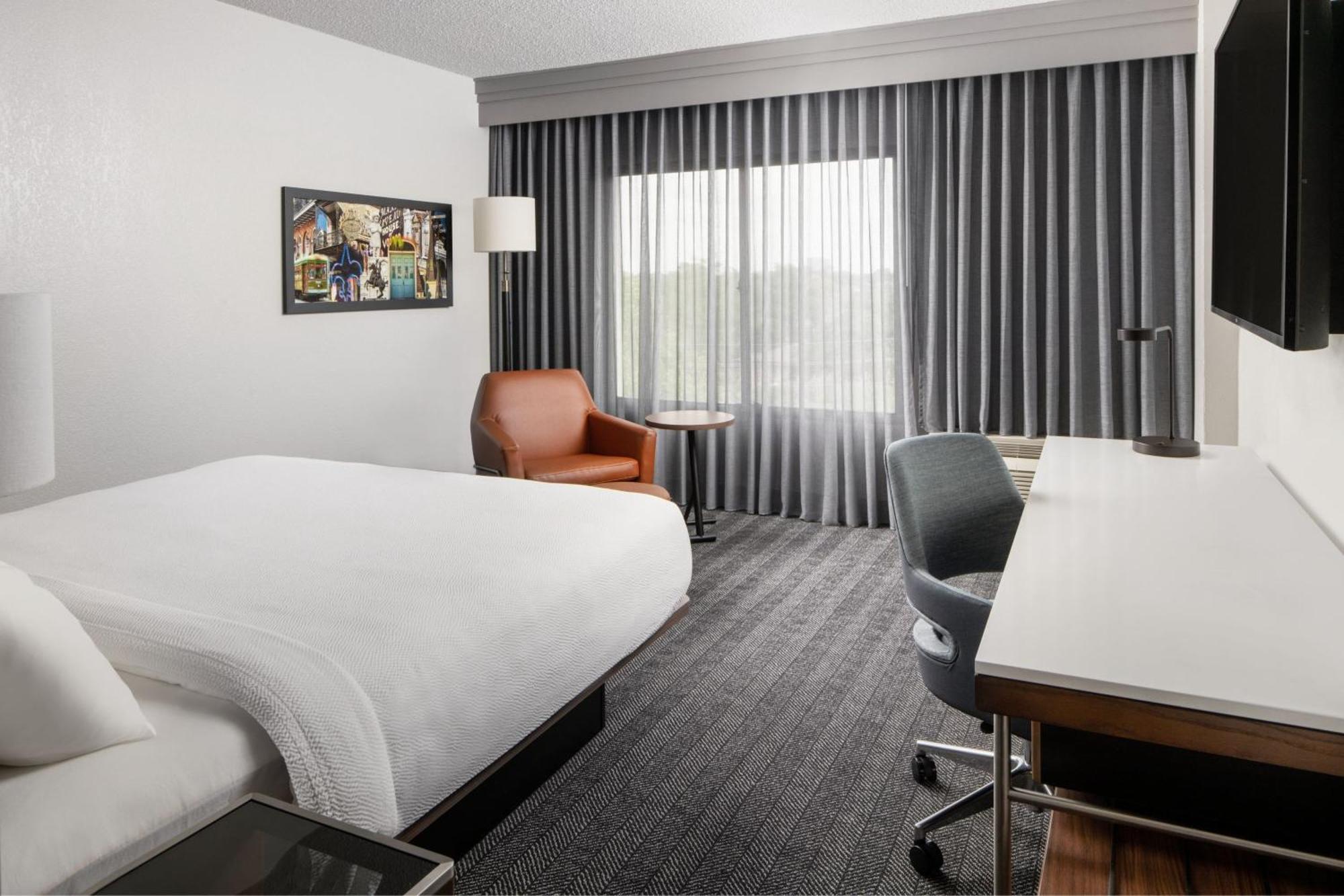 King Room with Sofa Bed