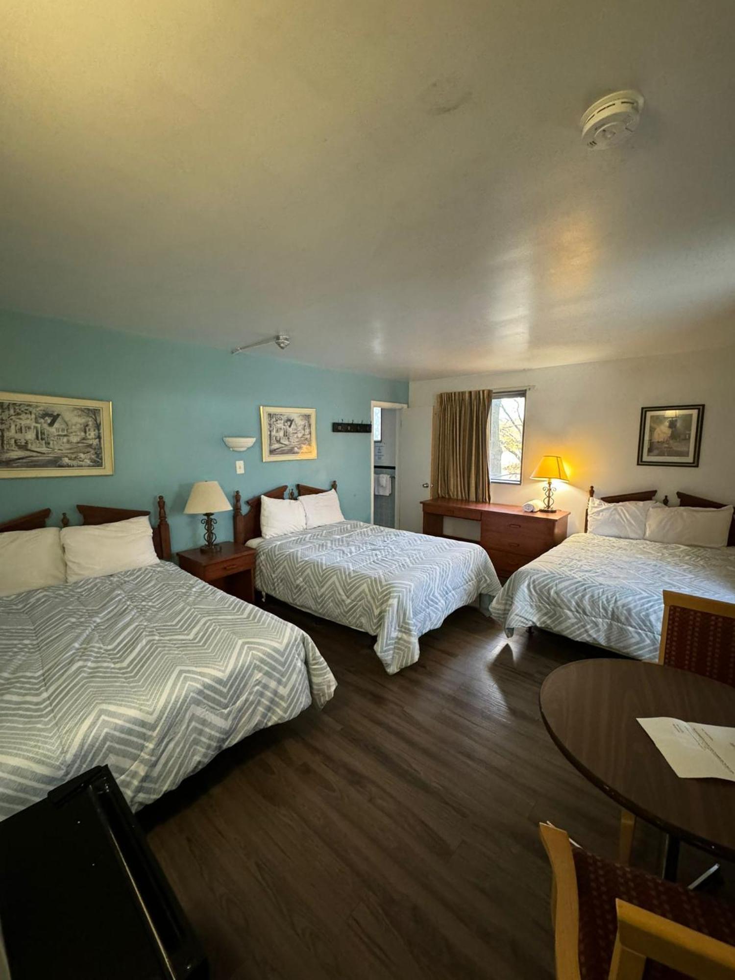 Family Suite,1620991400:JPEG