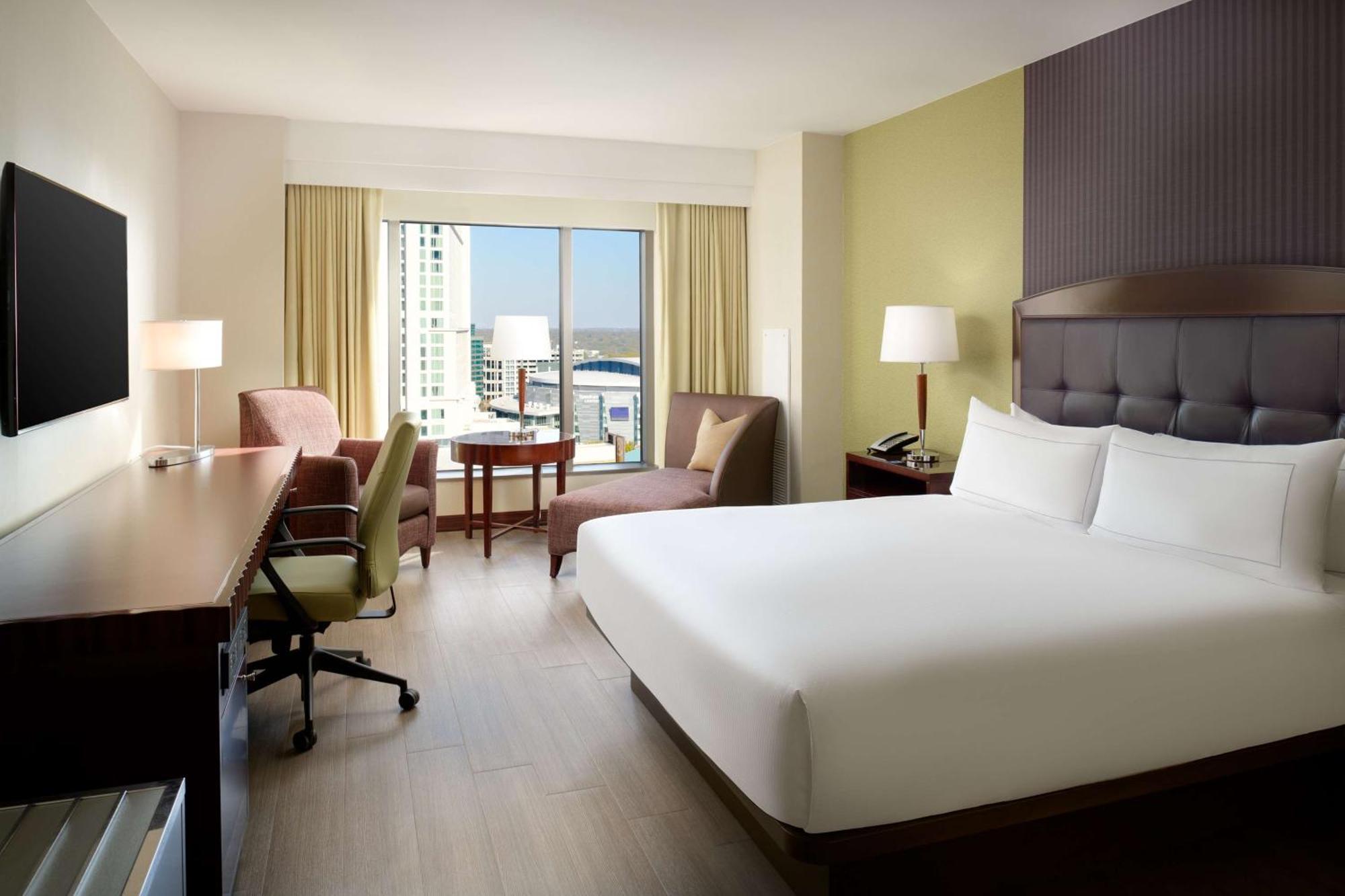 Deluxe King Room,1642960597:JPEG