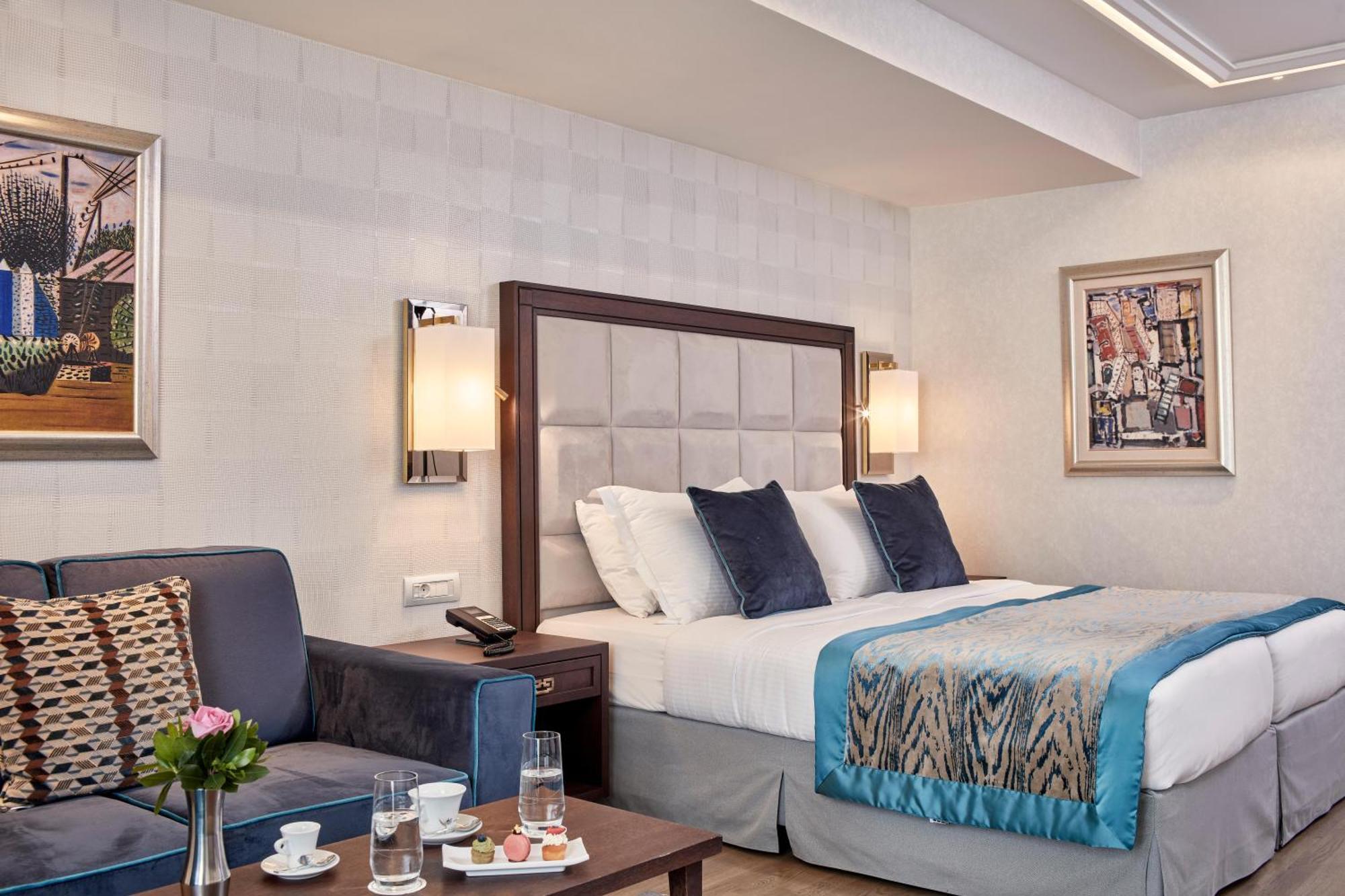 Superior Triple Room