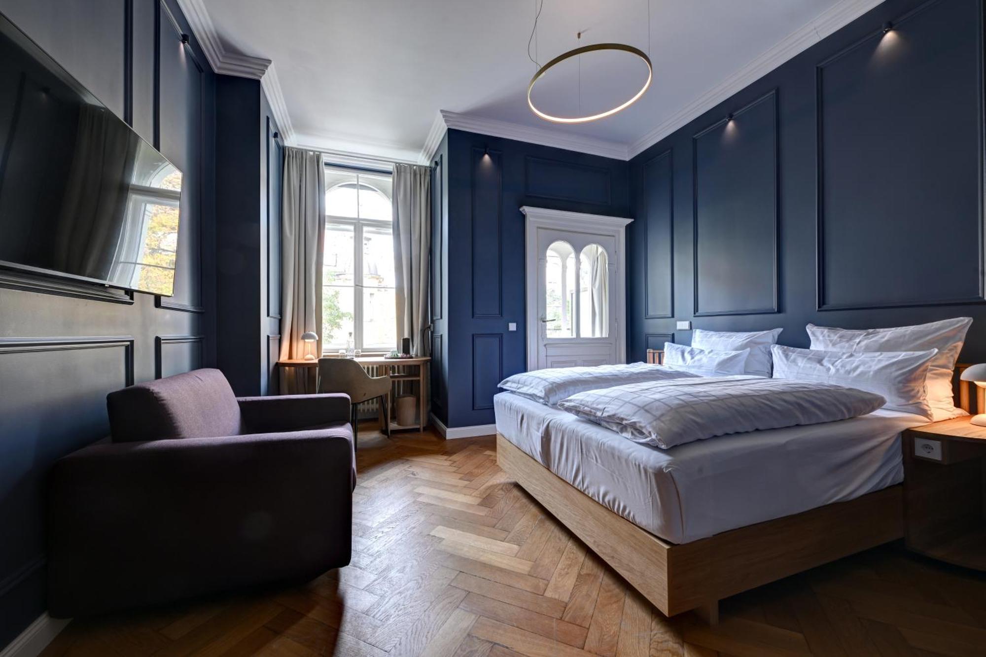 Basic Triple Room