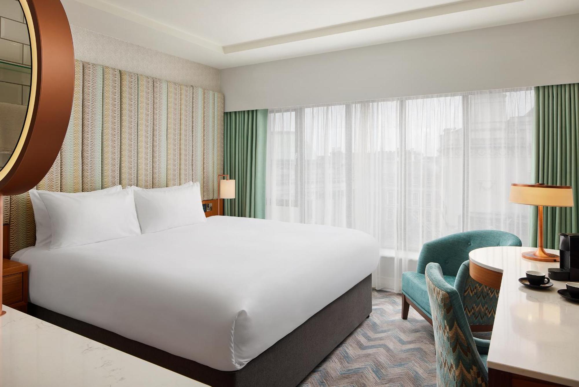 Executive King Room,1624812505:JPEG