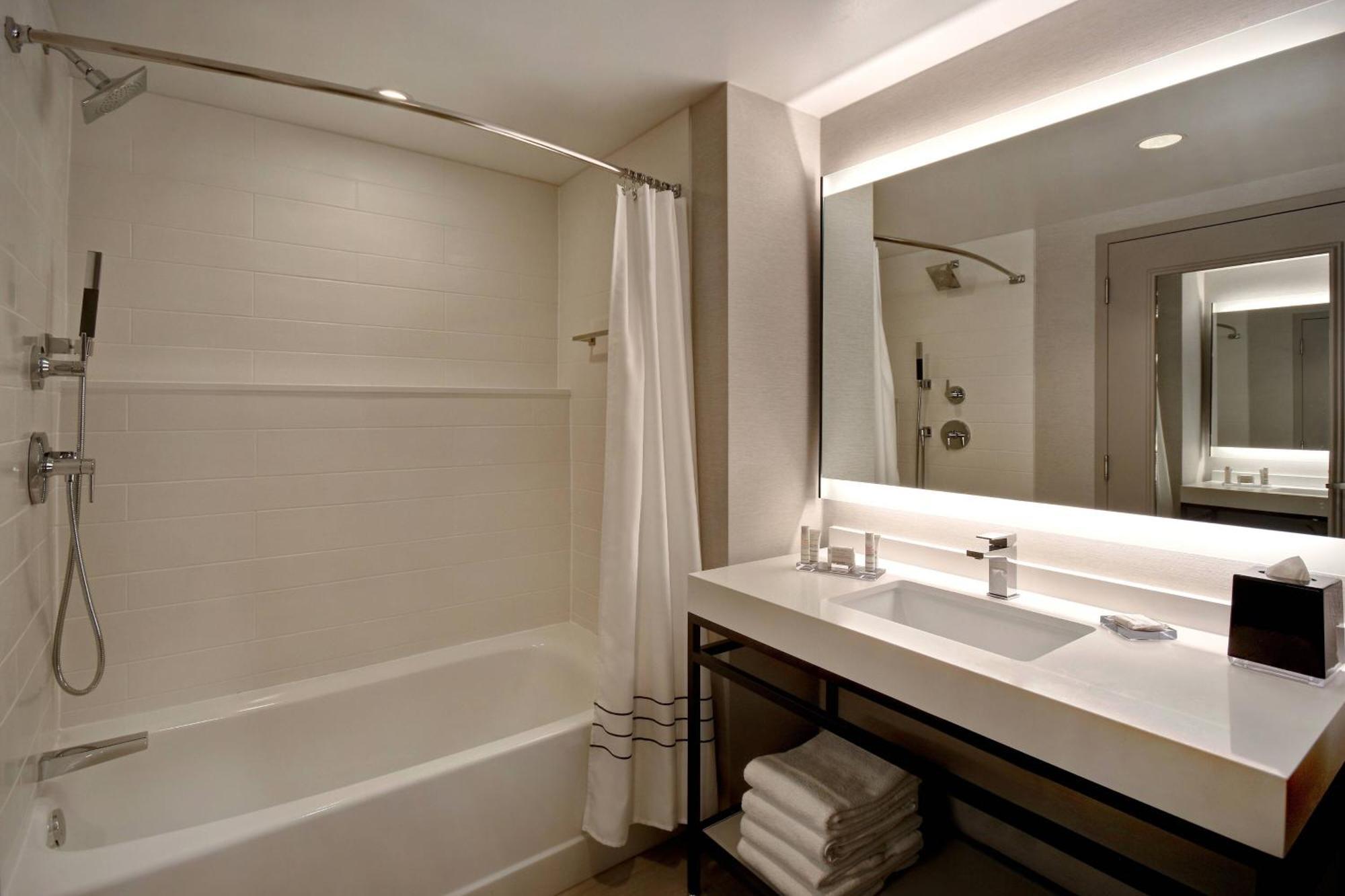 Guest room, with Two Double Beds and View