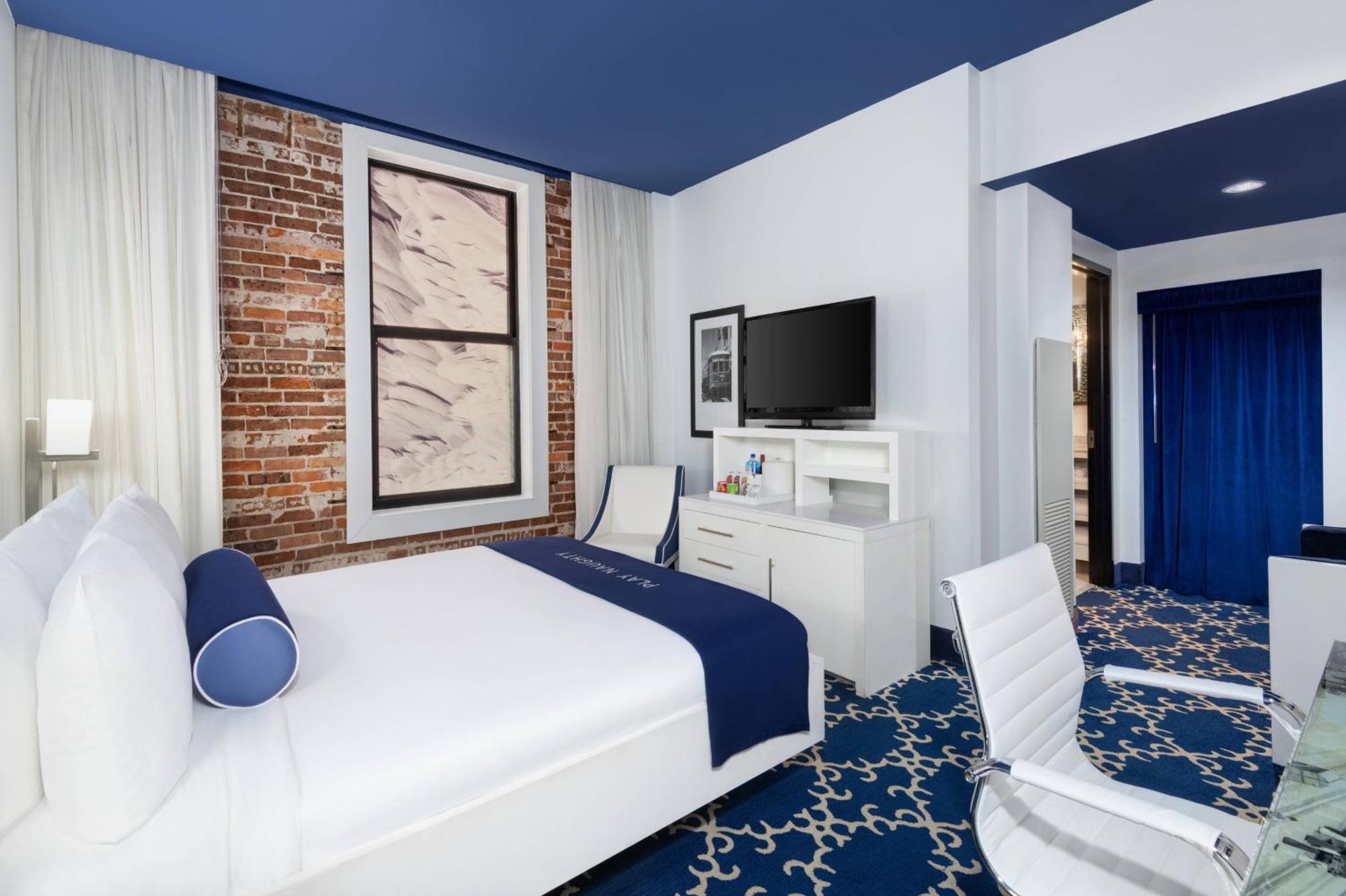 King Room,1629399688:JPEG