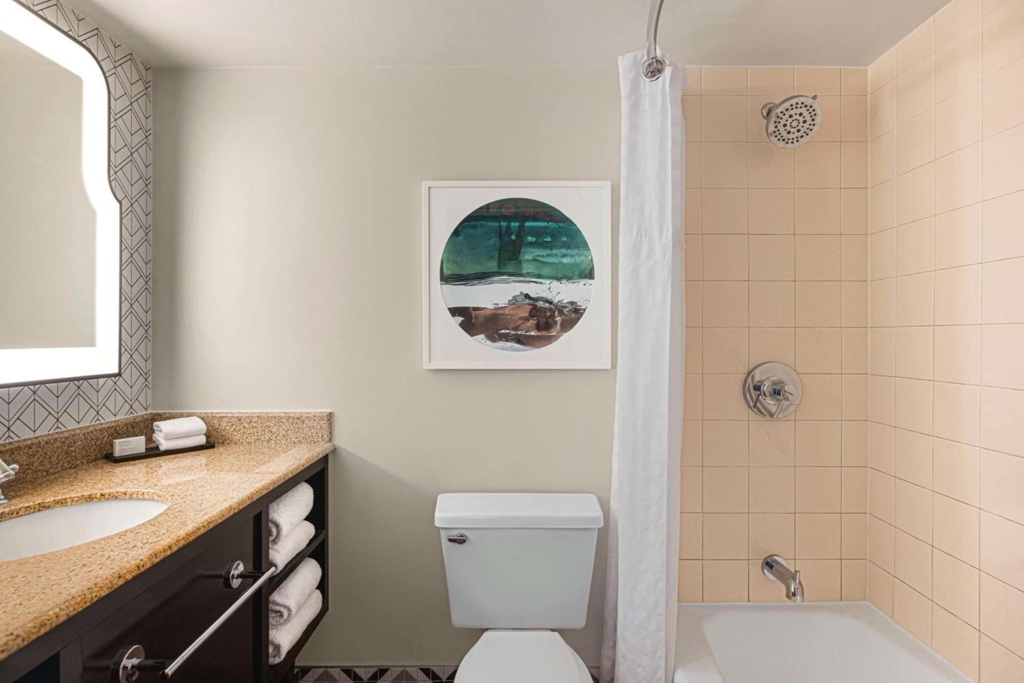 Two-Room King Suite - Non-Smoking,1629893608:JPEG