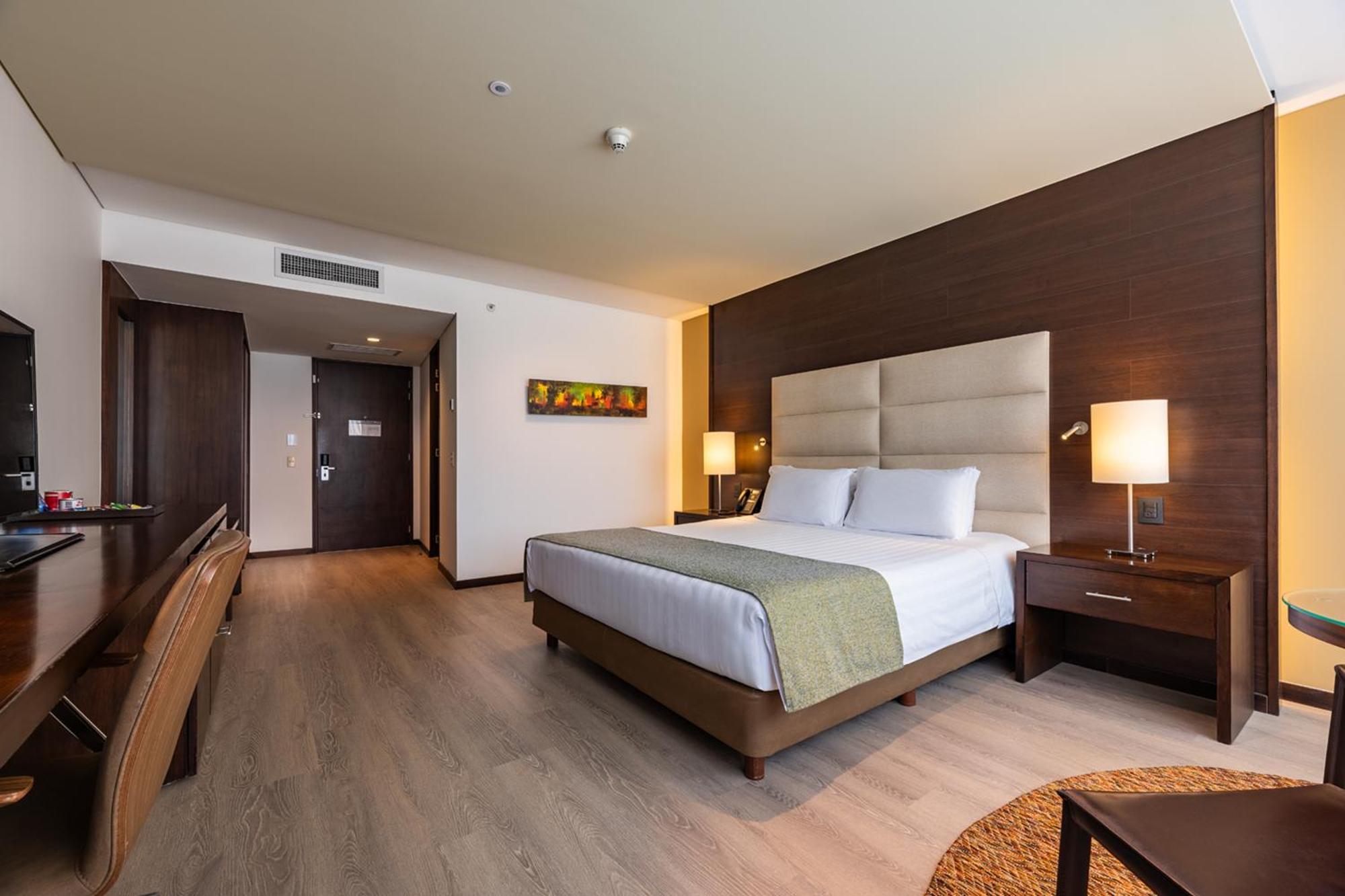 Superior Queen Room,1629896171:JPEG