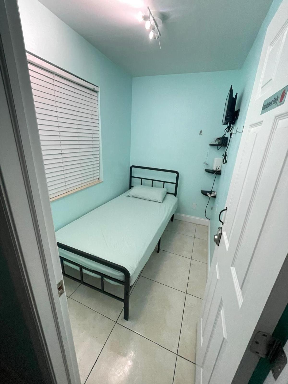 Small Single Room