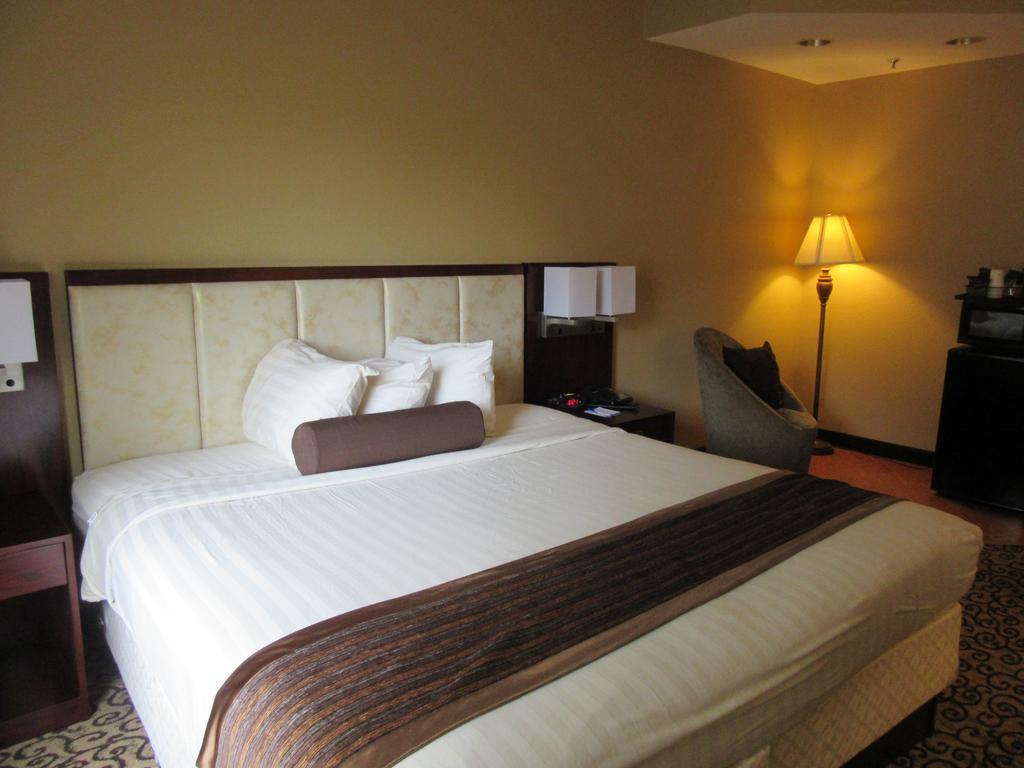 King Room - Disability Access/Non-Smoking