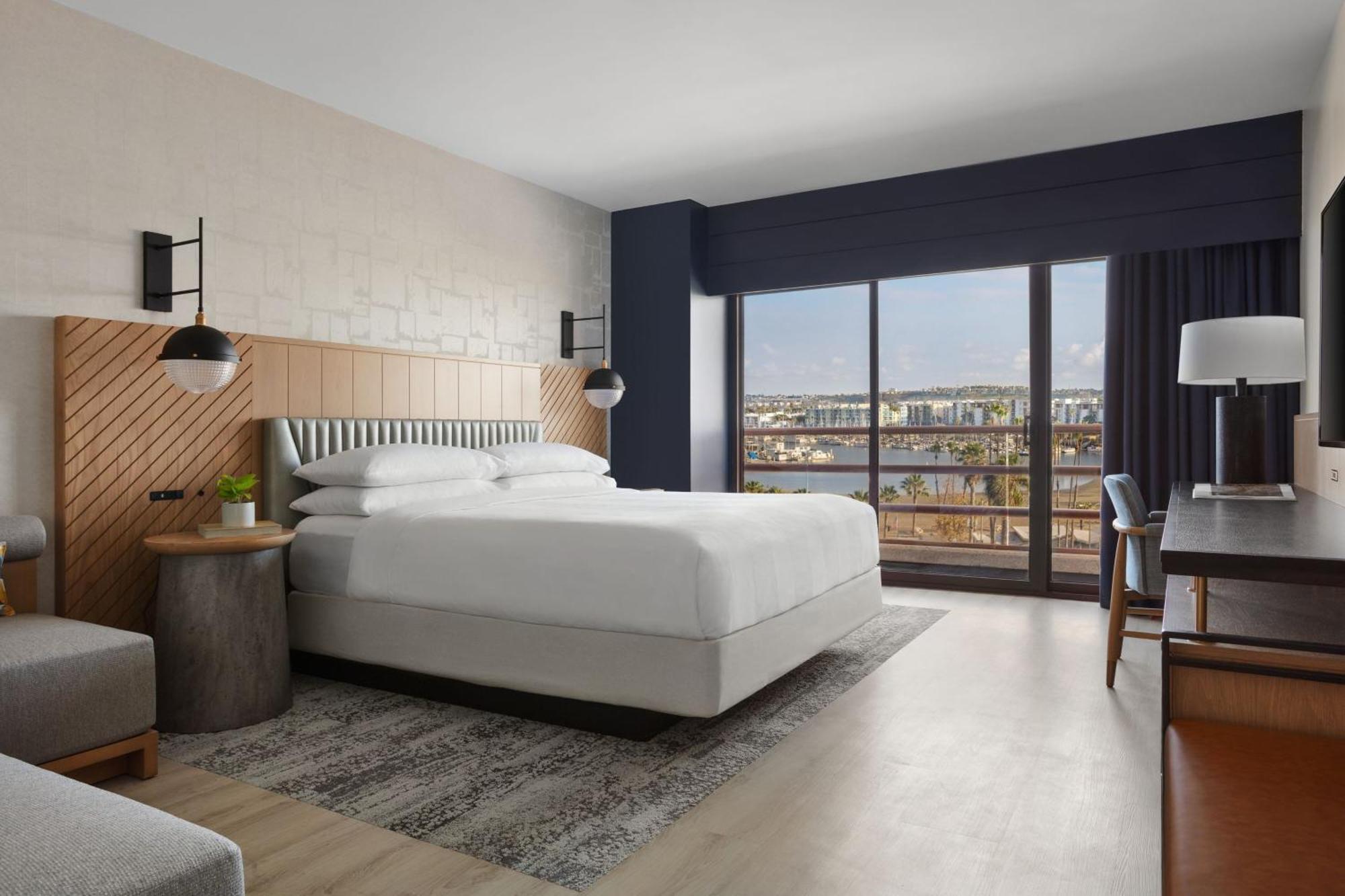 King Room with Marina View,1634410706:JPEG