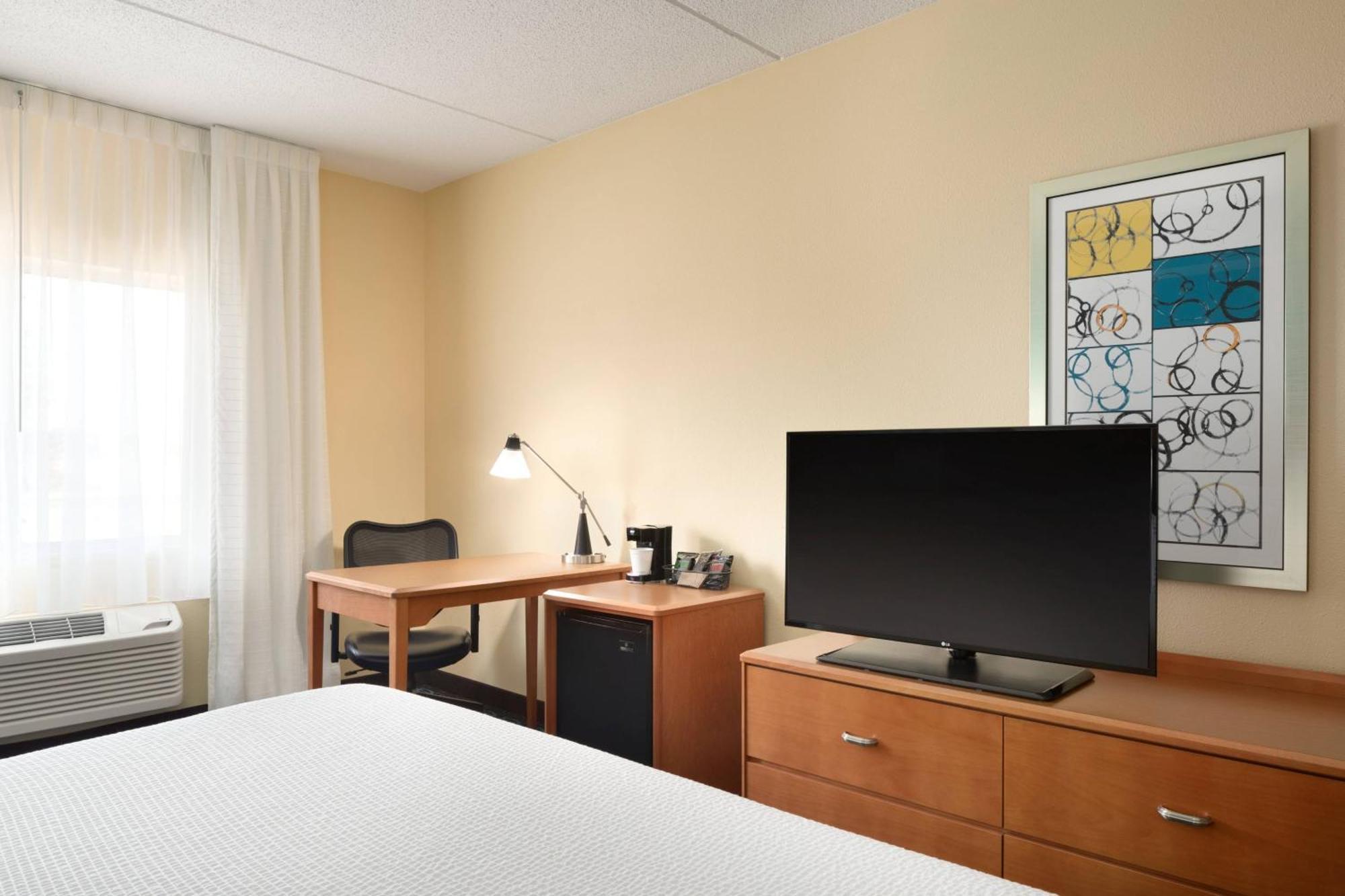 King Room - Hearing Accessible