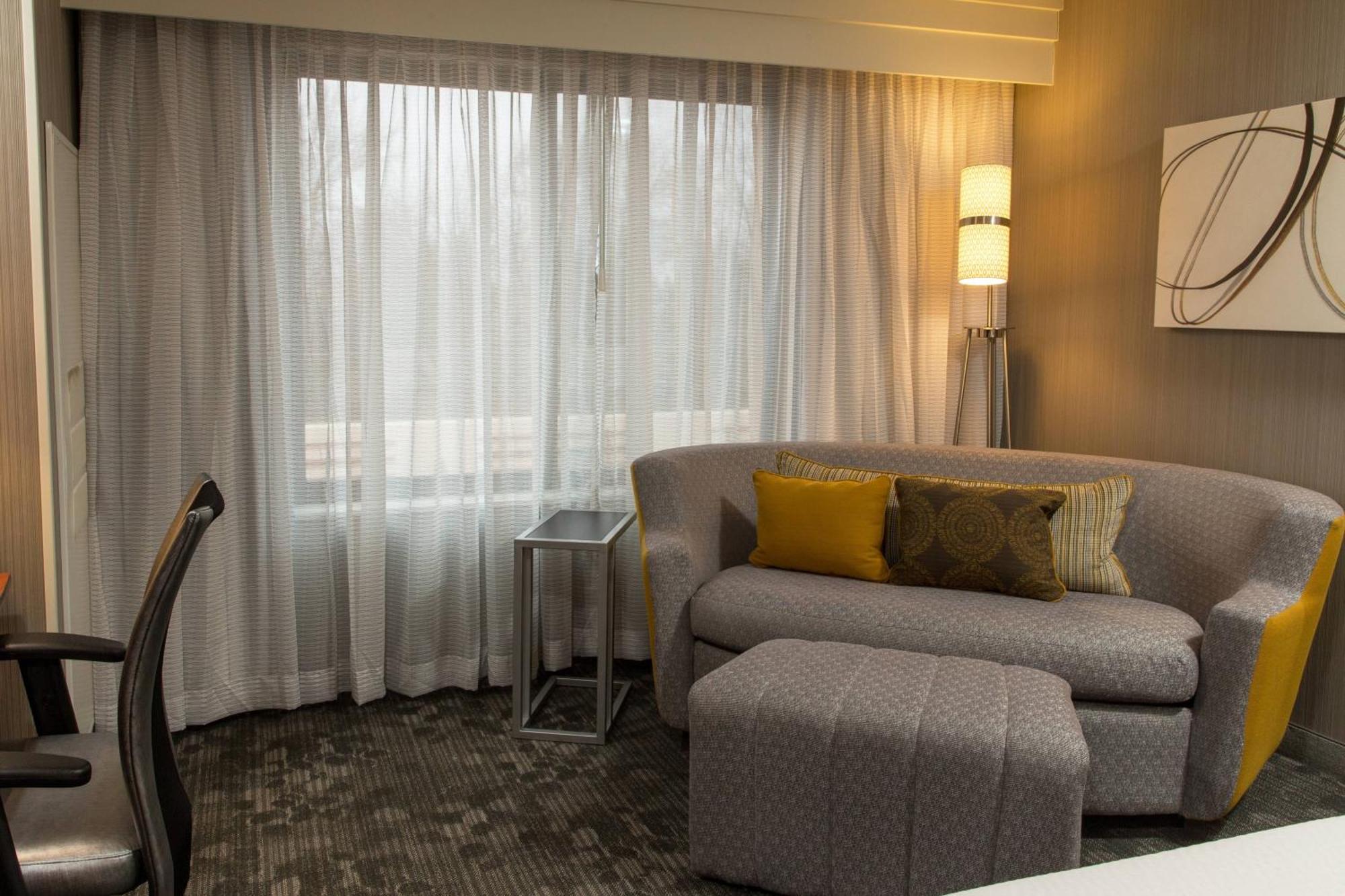 Queen Room with Two Queen Beds and Sofa Bed