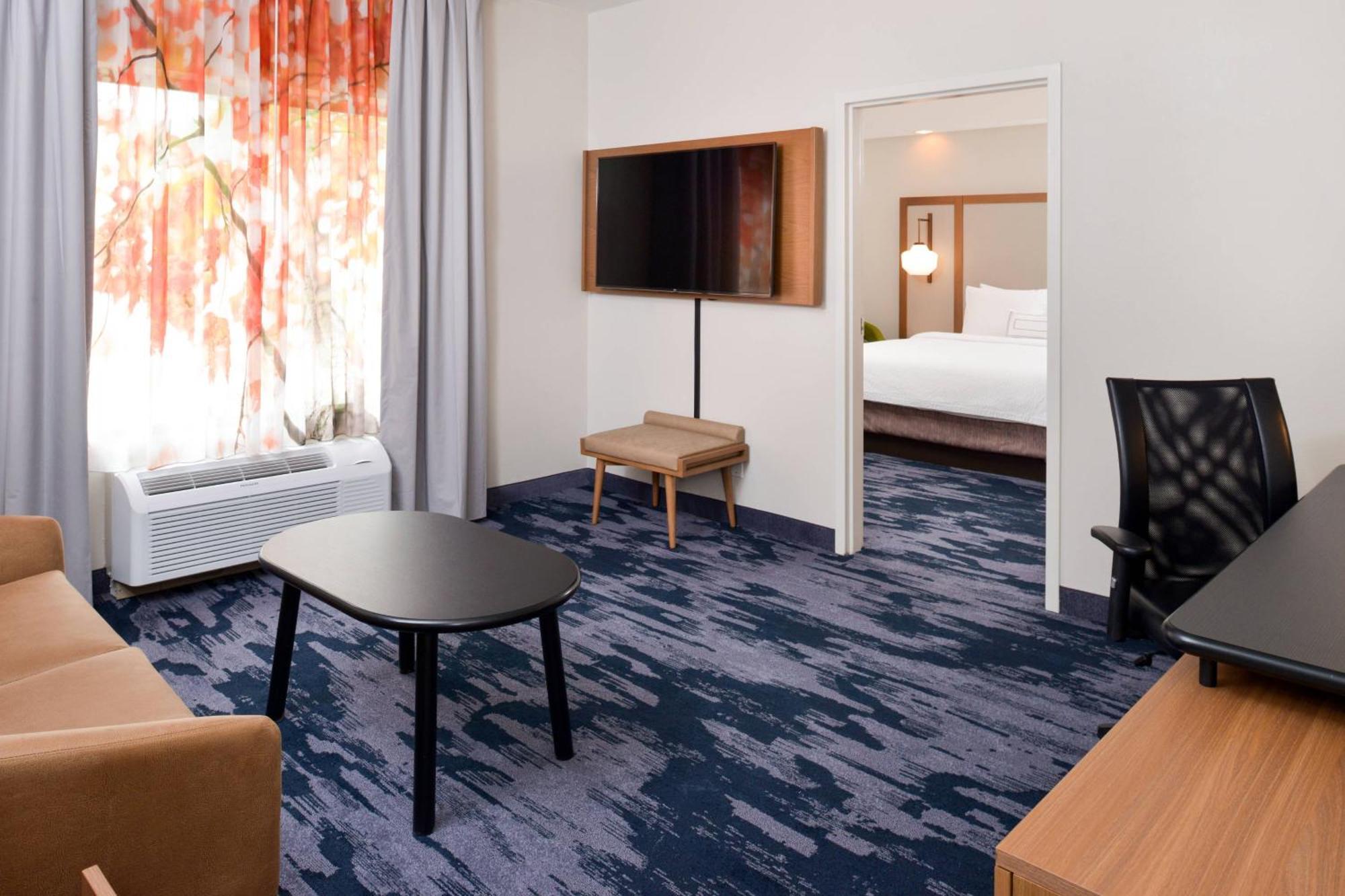 One-Bedroom King Suite