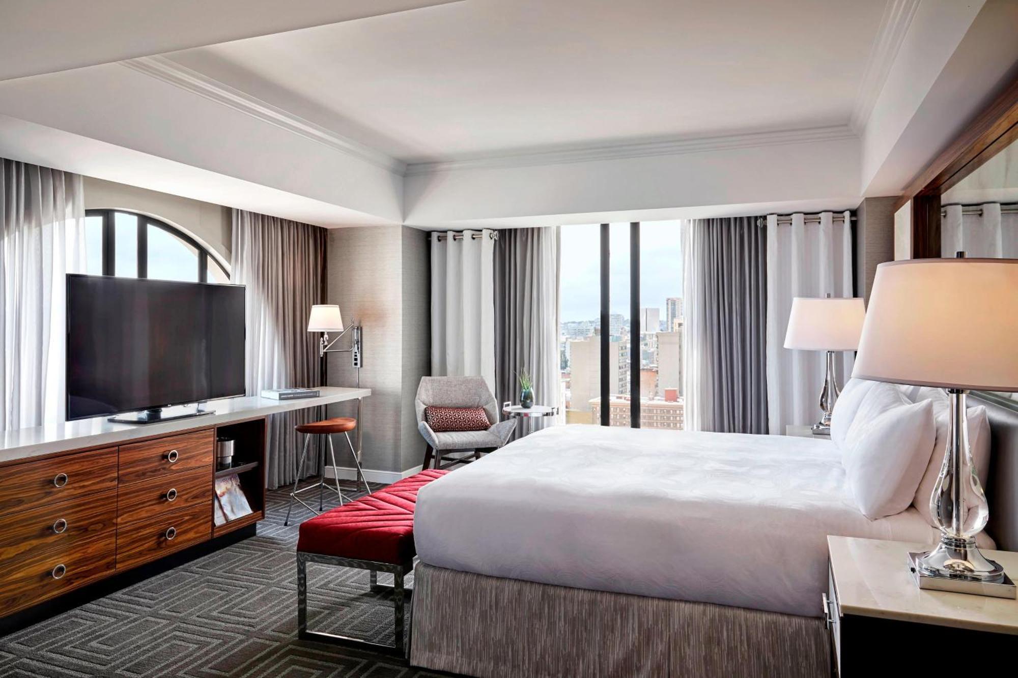 Executive King Room