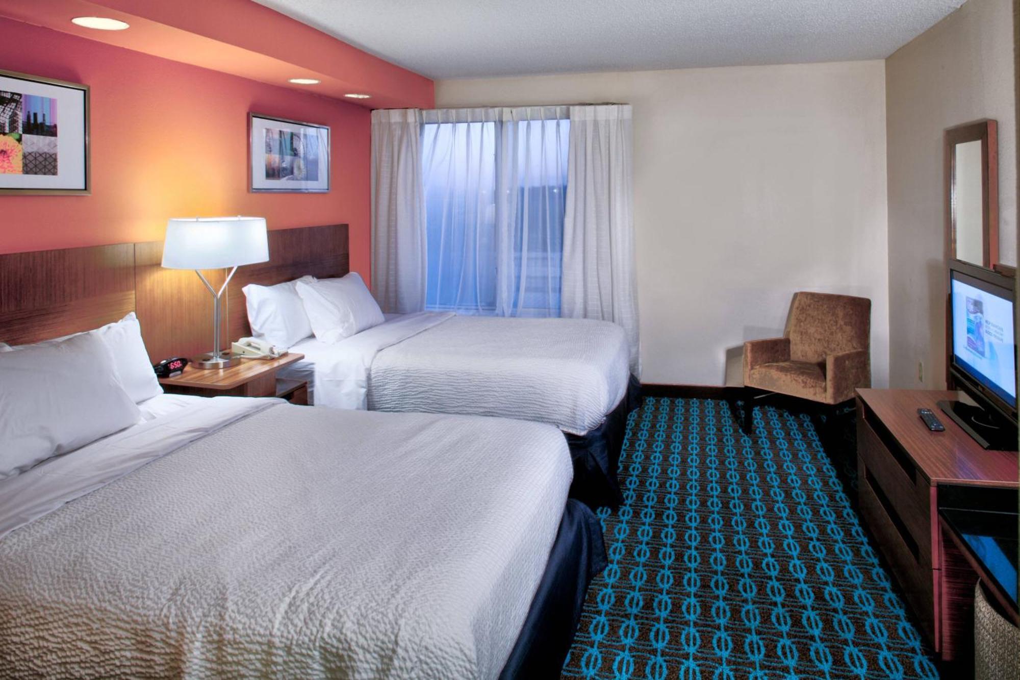 Queen Suite with Two Queen Beds and Sofa Bed