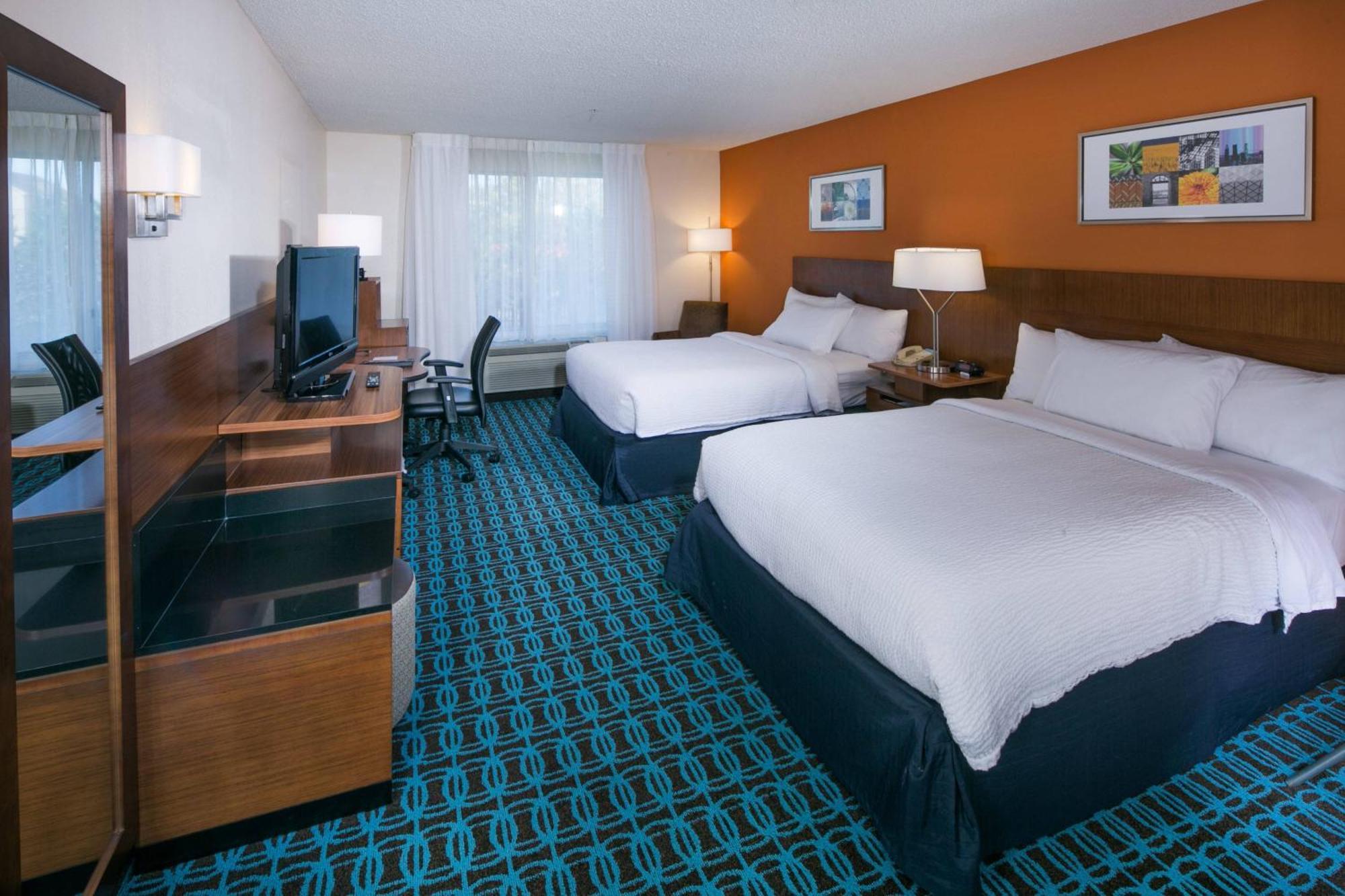 Queen Room with Two Queen Beds