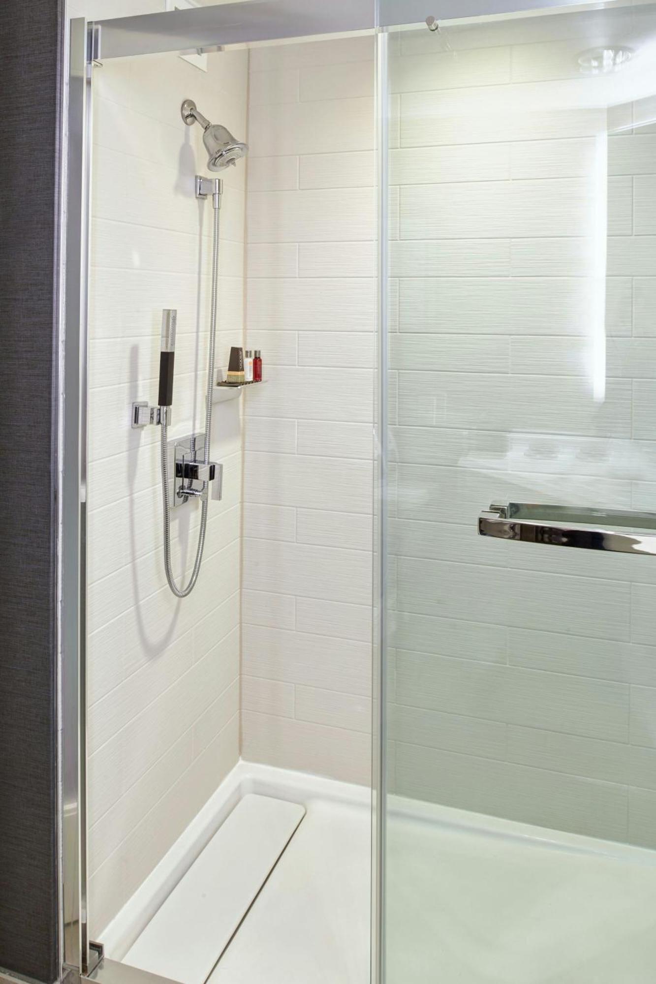 King or Double Room,1632996326:JPEG