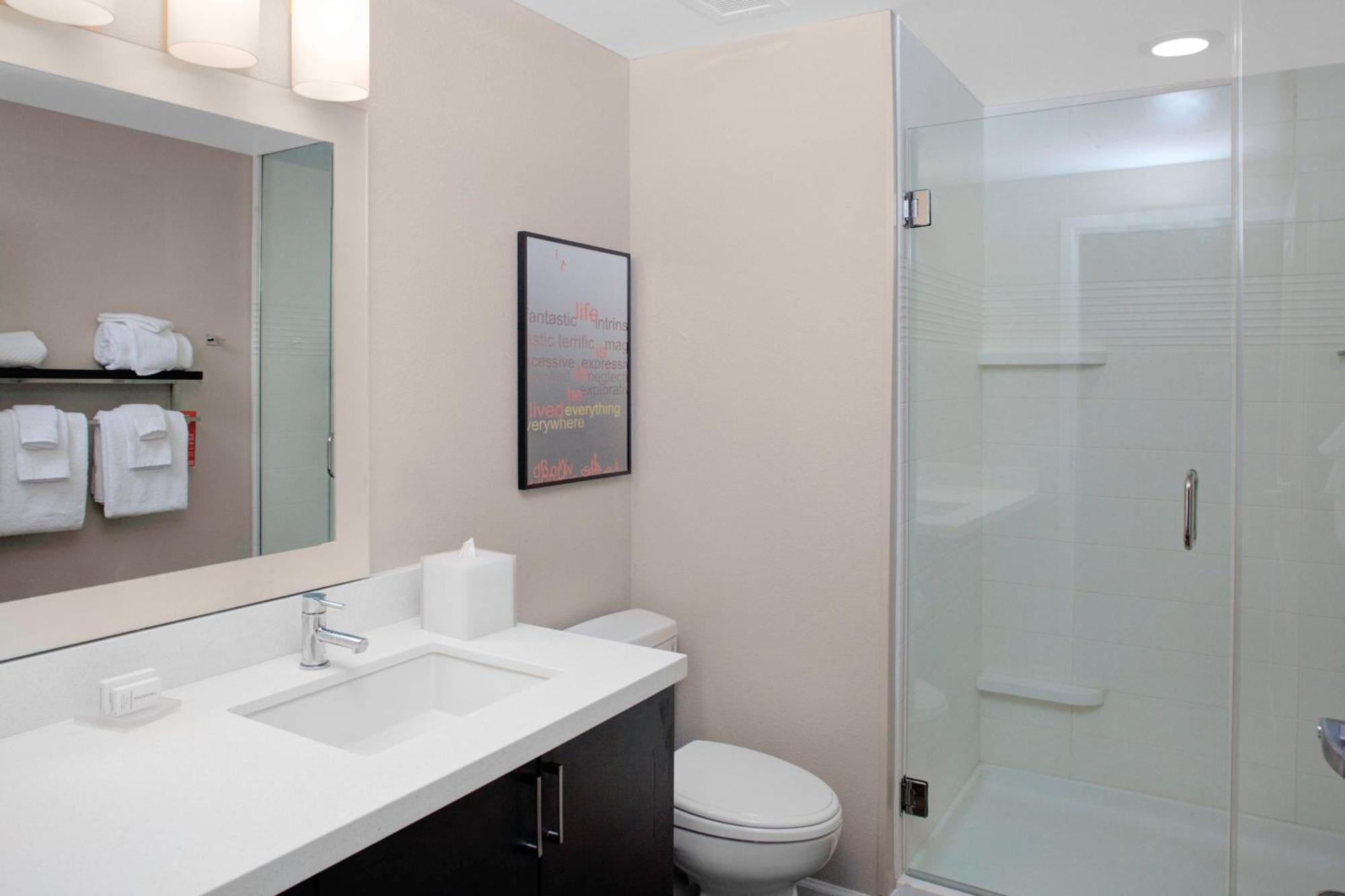 One-Bedroom Suite
