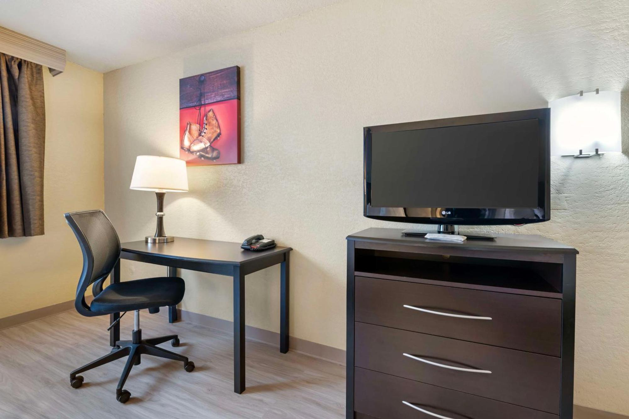 King Room with Two King Beds with Sofa Bed and Bathtub - Disability Access/Non-Smoking